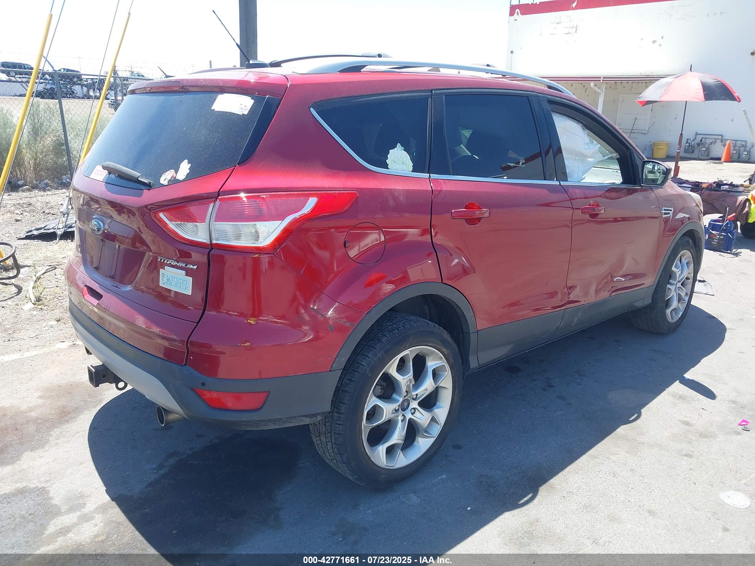 FORD ESCAPE image 4