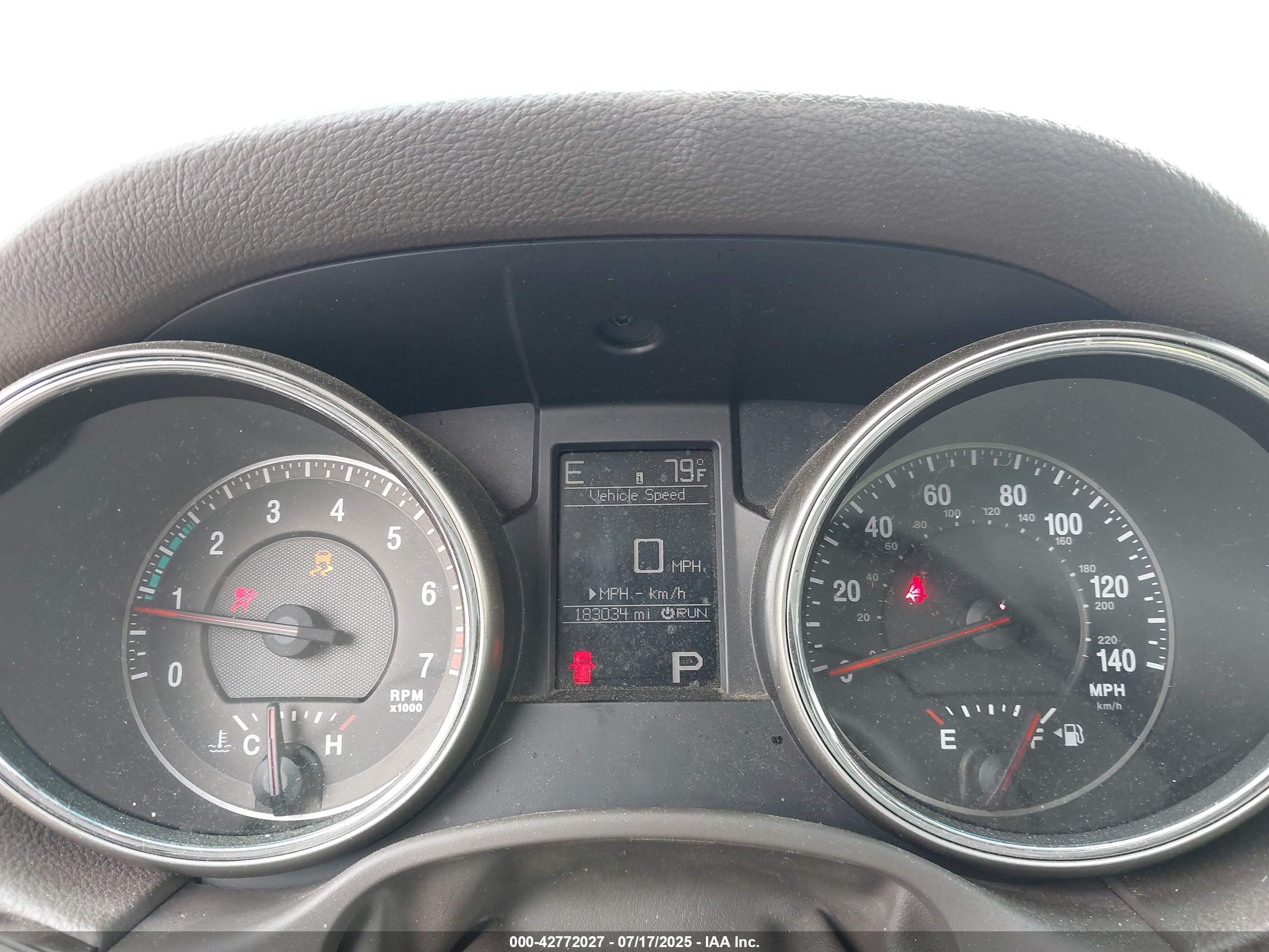 JEEP GRAND image 7