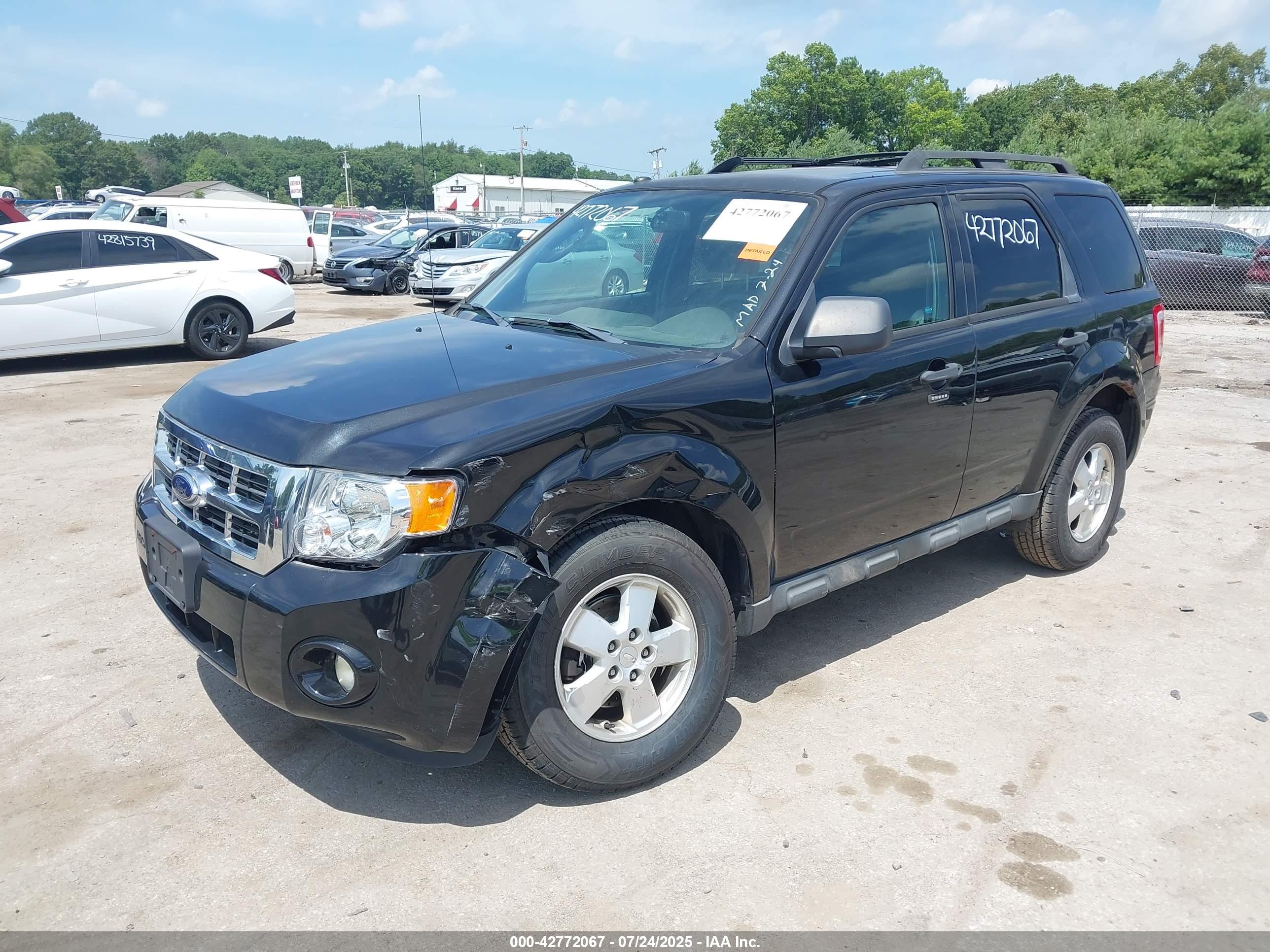 FORD ESCAPE image 6