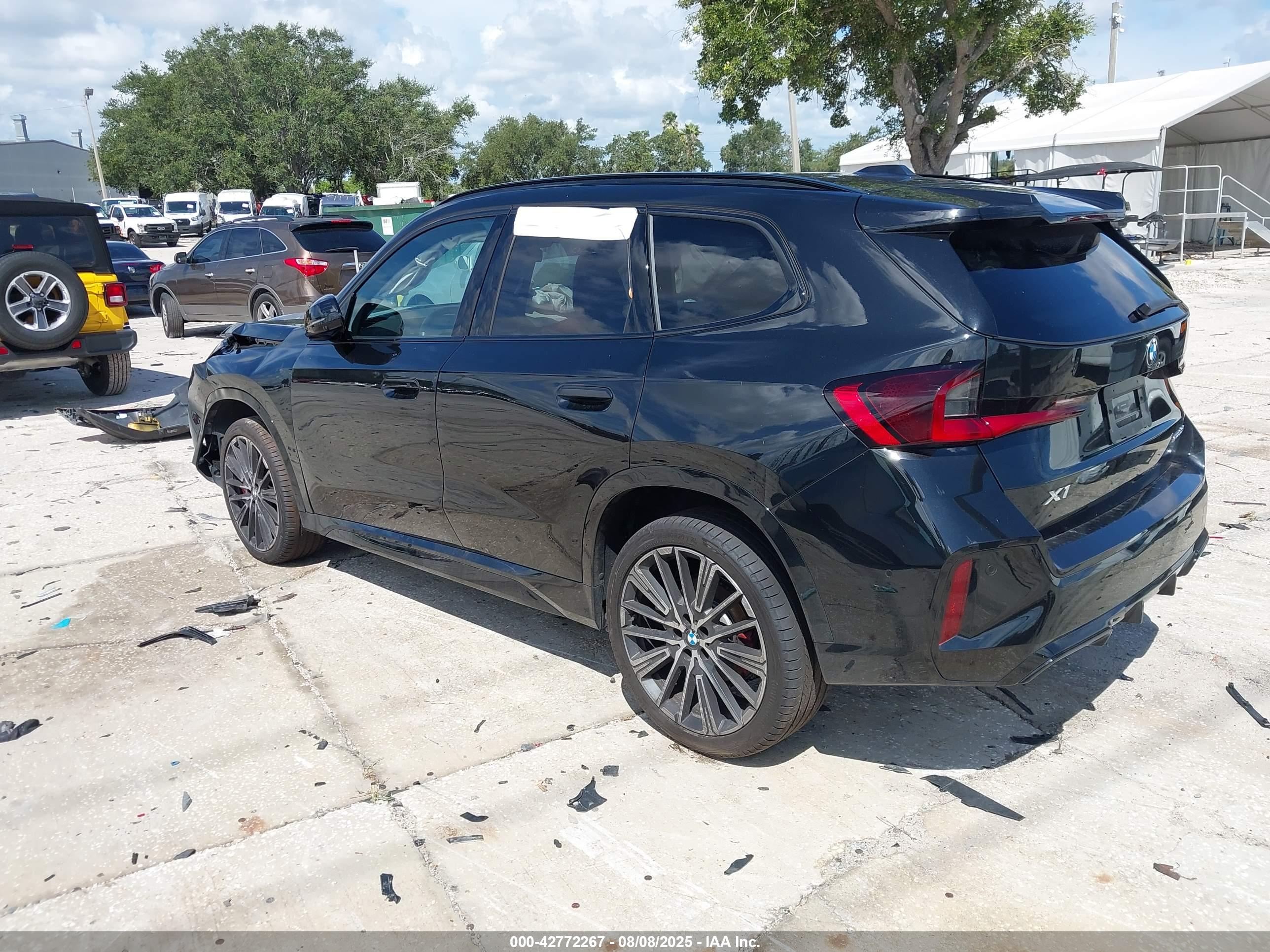 BMW X1 image 3