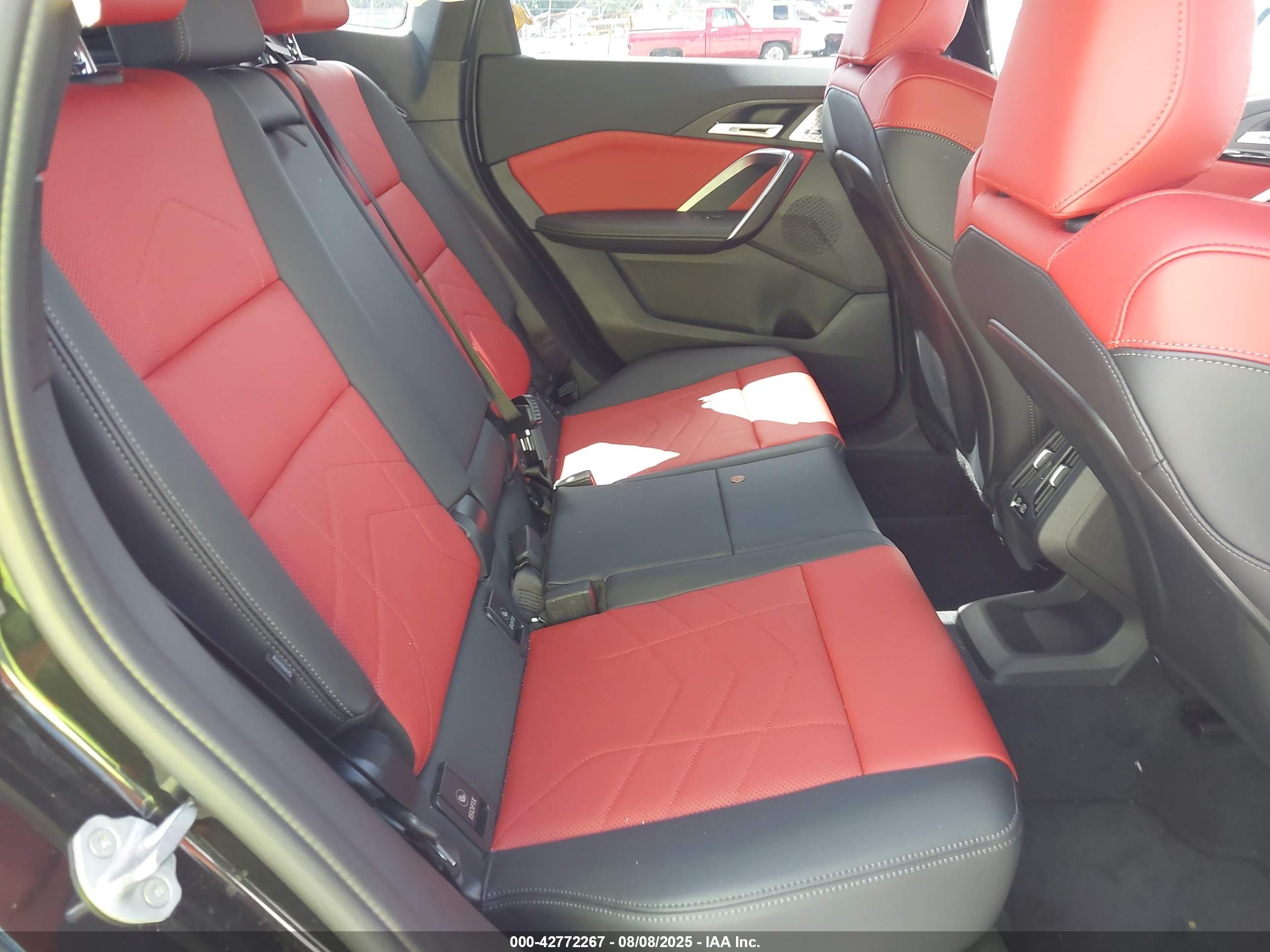 BMW X1 image 8