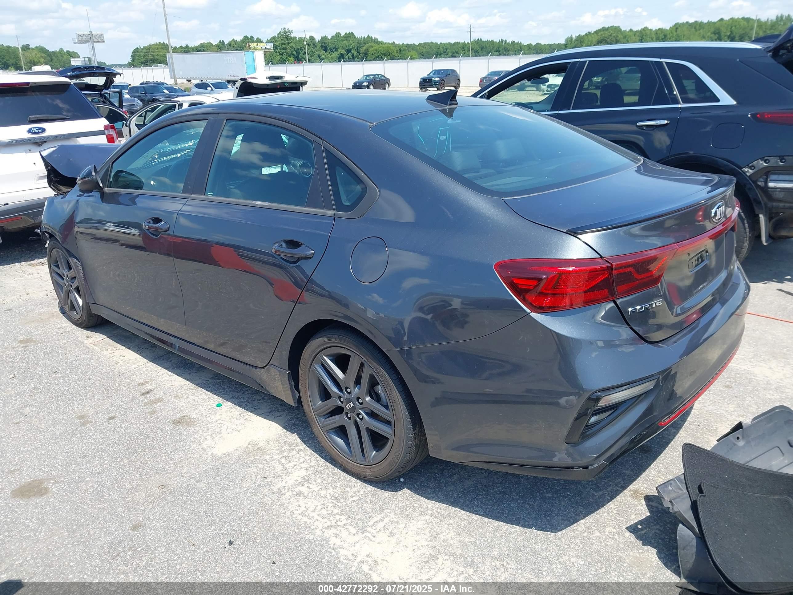 KIA FORTE image 3