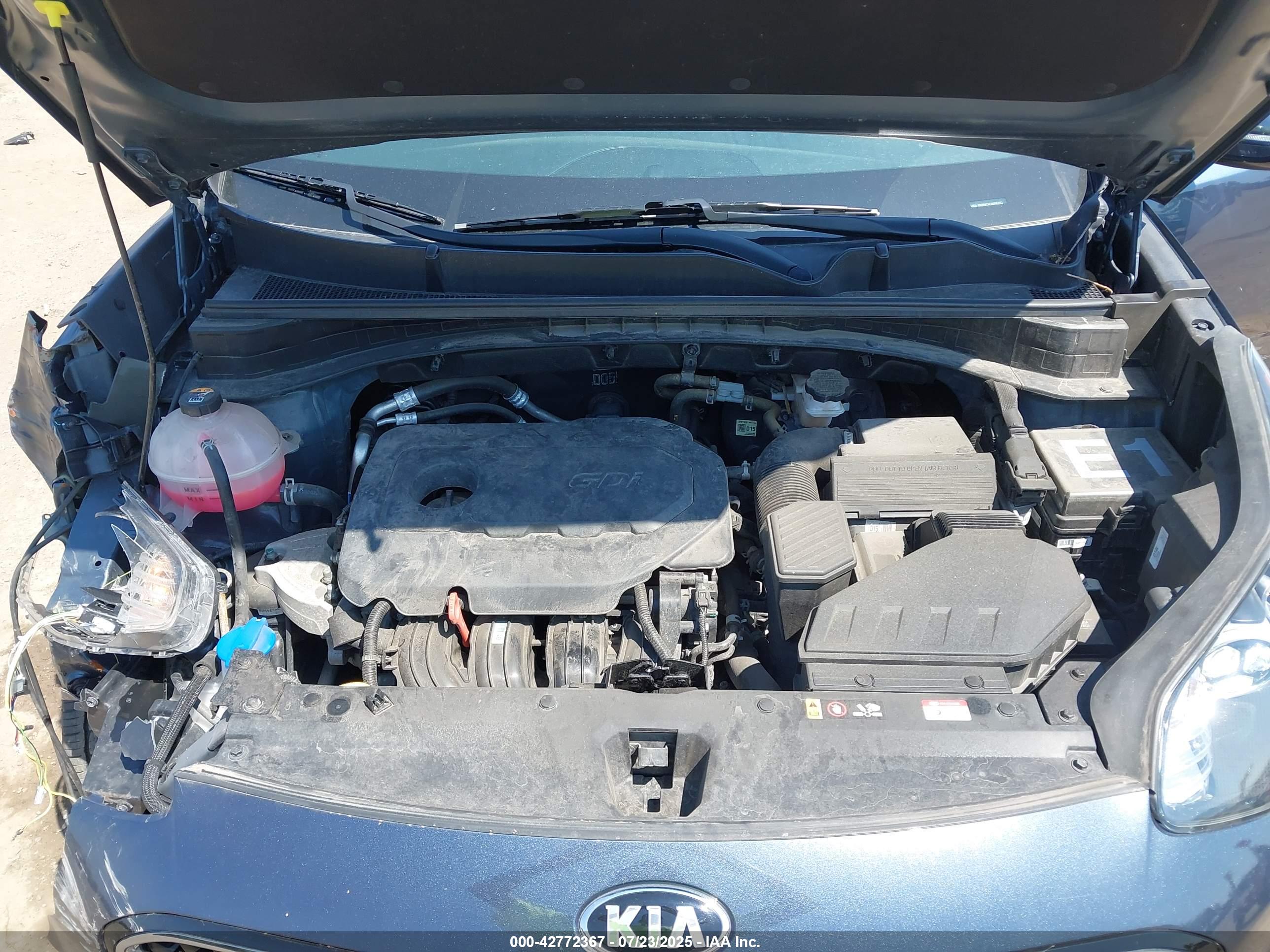 KIA SPORTAGE image 10