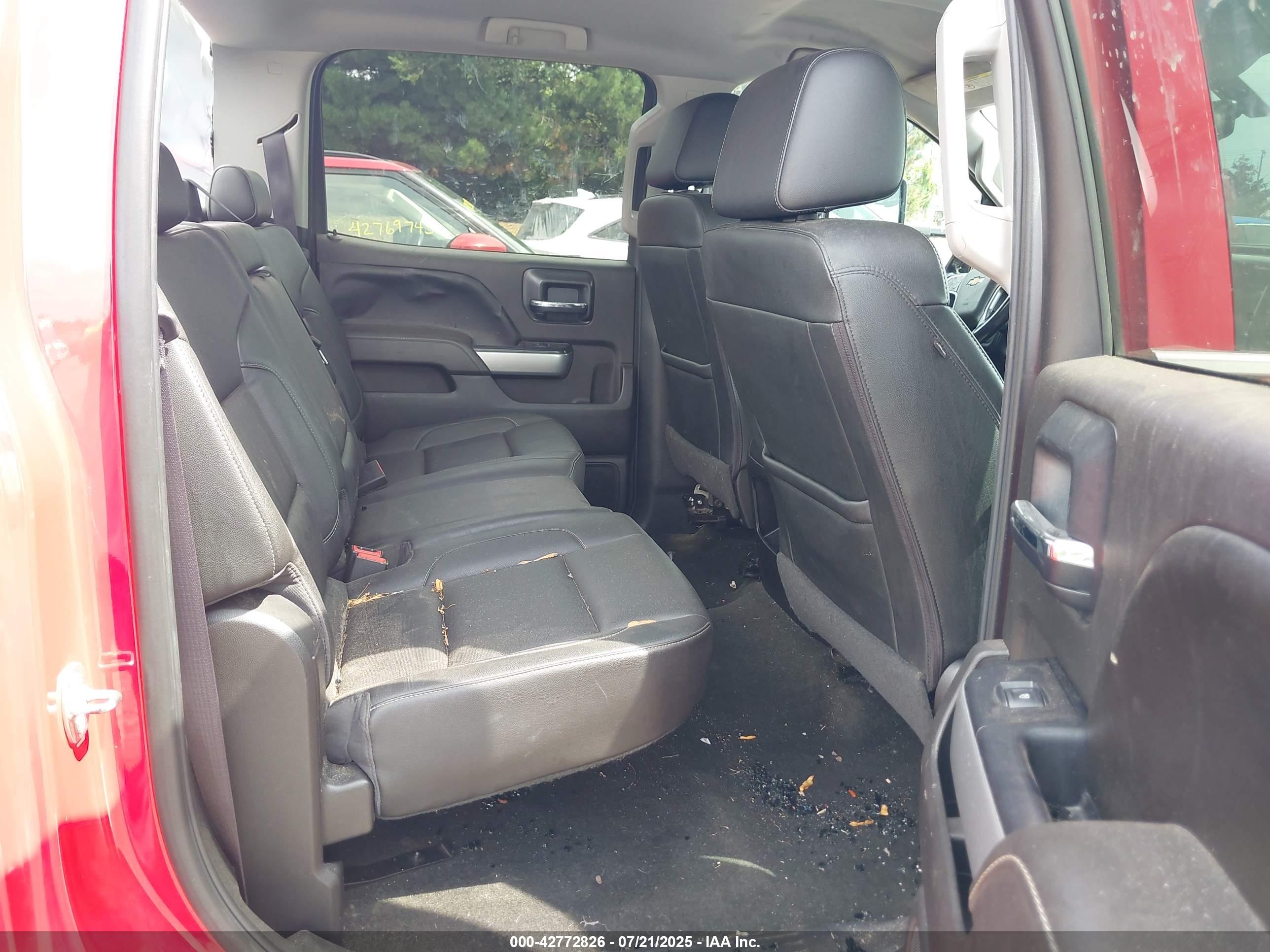 CHEVROLET SILVERADO image 8
