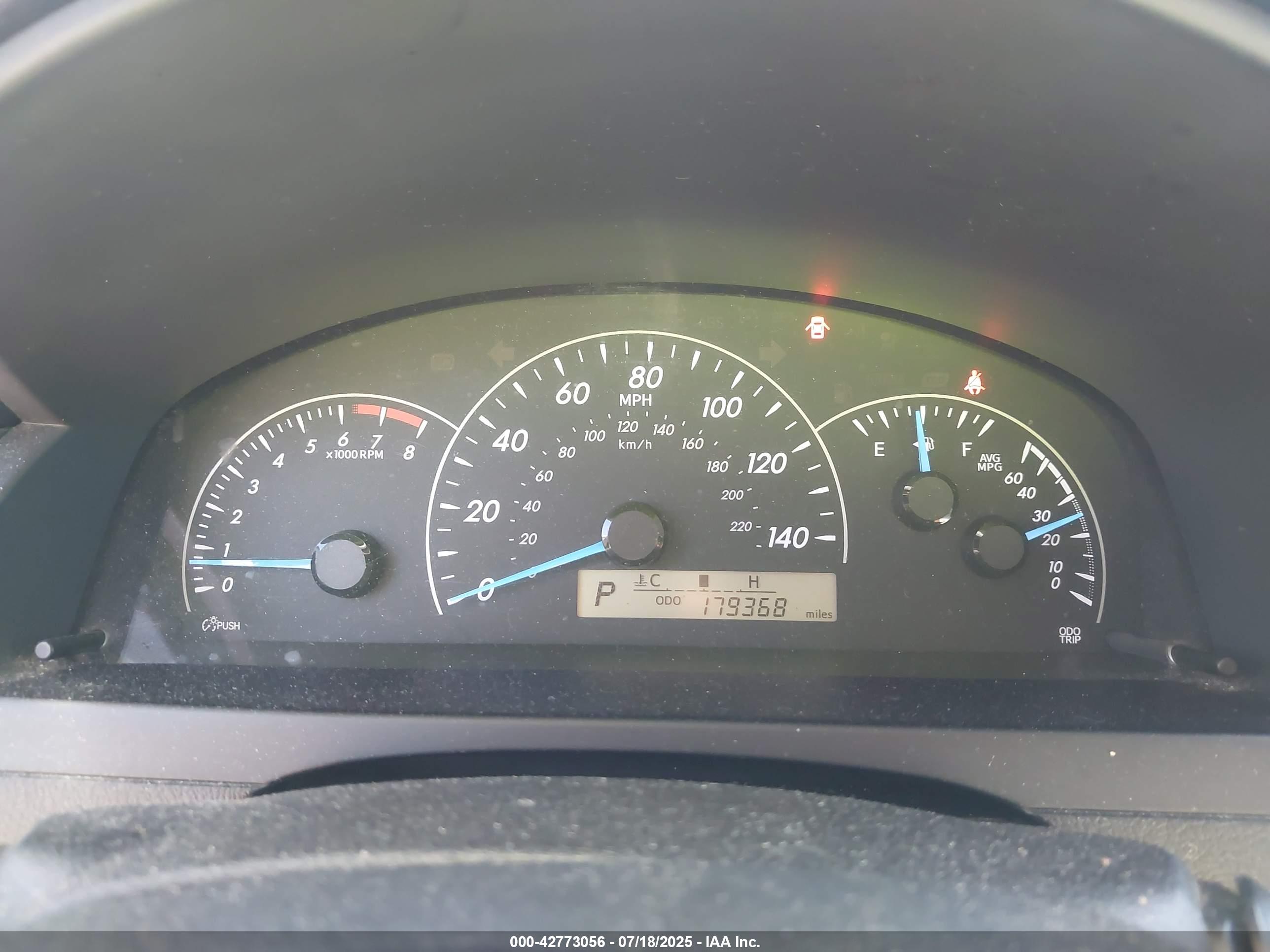 TOYOTA CAMRY image 7