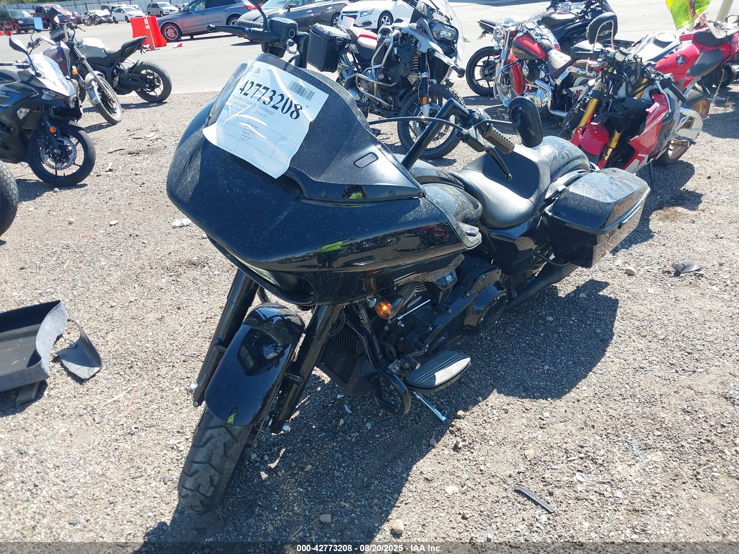 HARLEY-DAVIDSON FLTRXST image 2