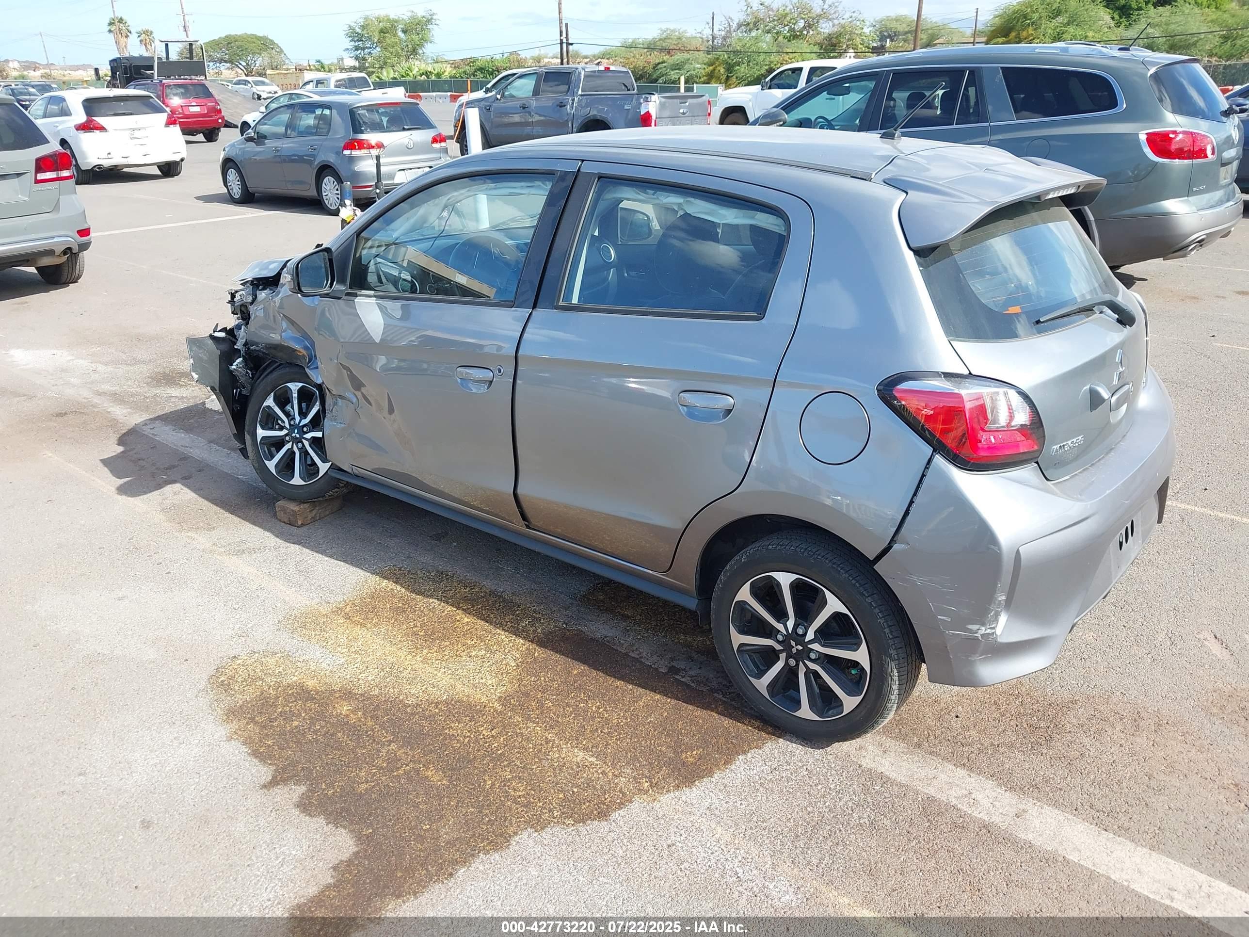 MITSUBISHI MIRAGE image 3