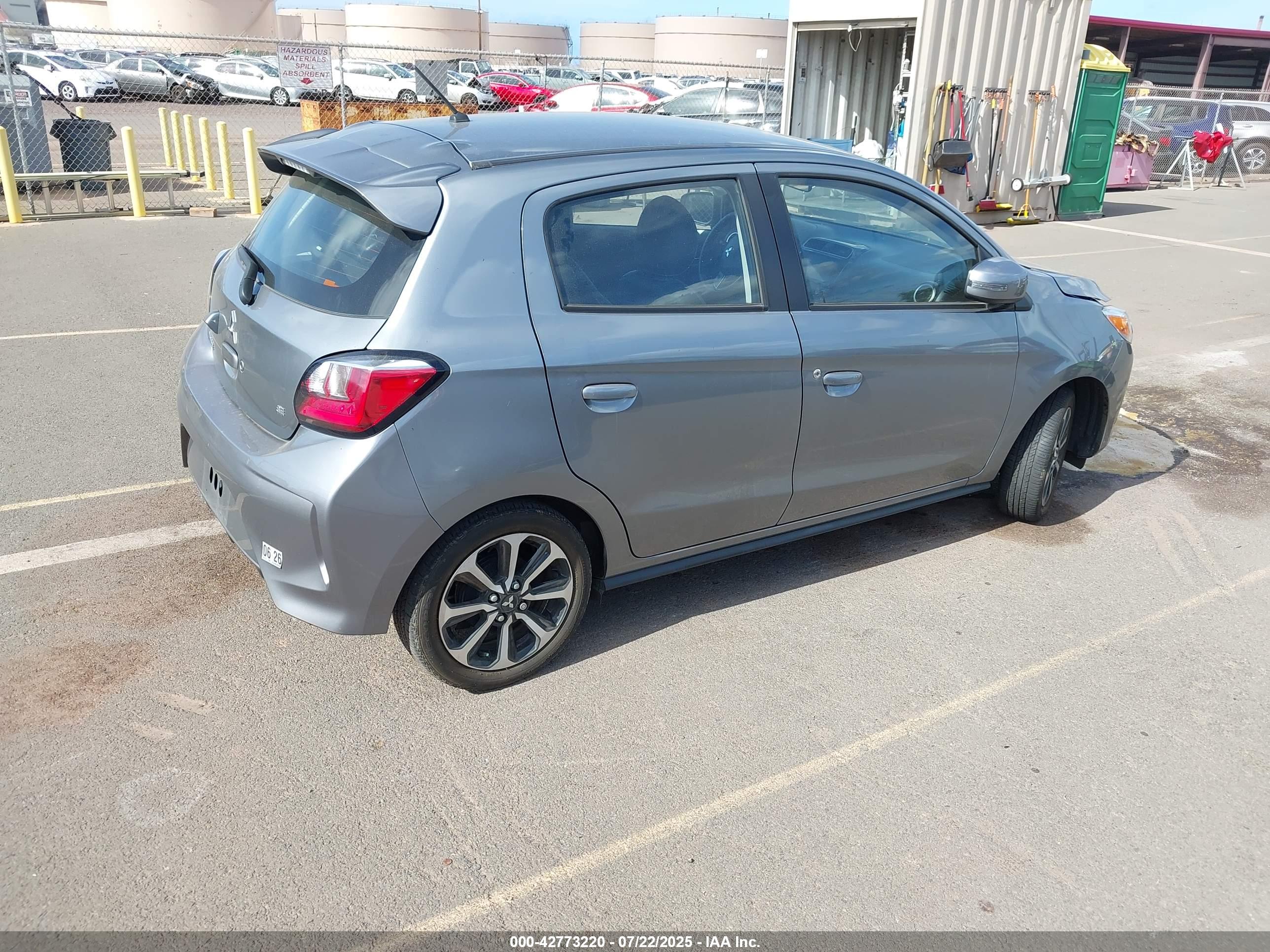 MITSUBISHI MIRAGE image 4