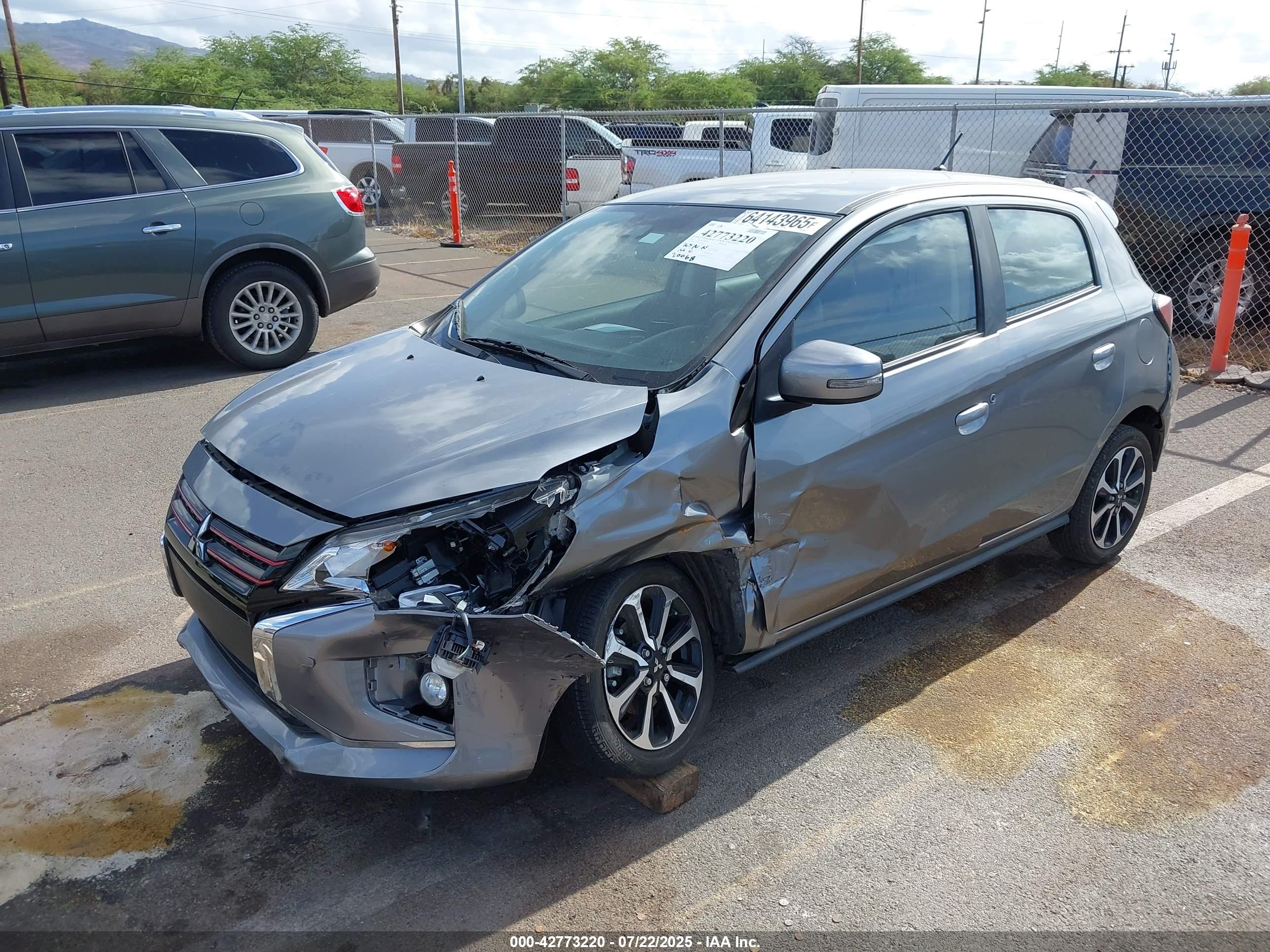 MITSUBISHI MIRAGE image 6
