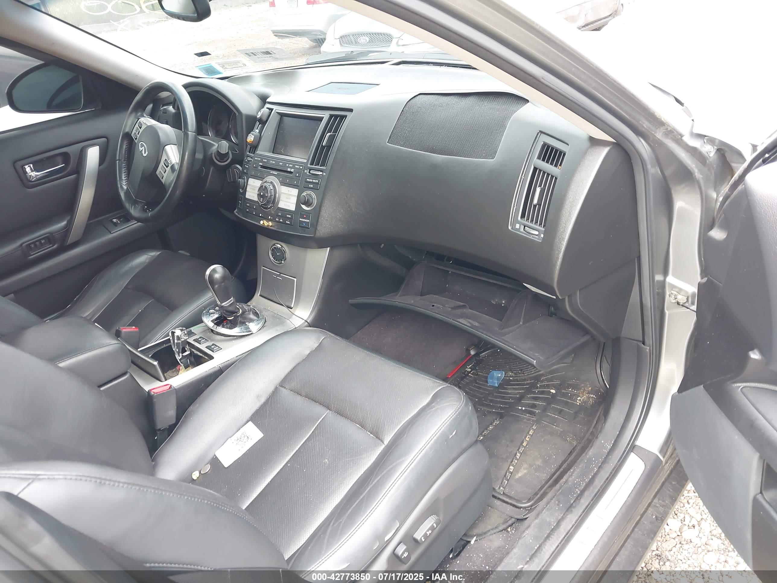 INFINITI FX35 image 5