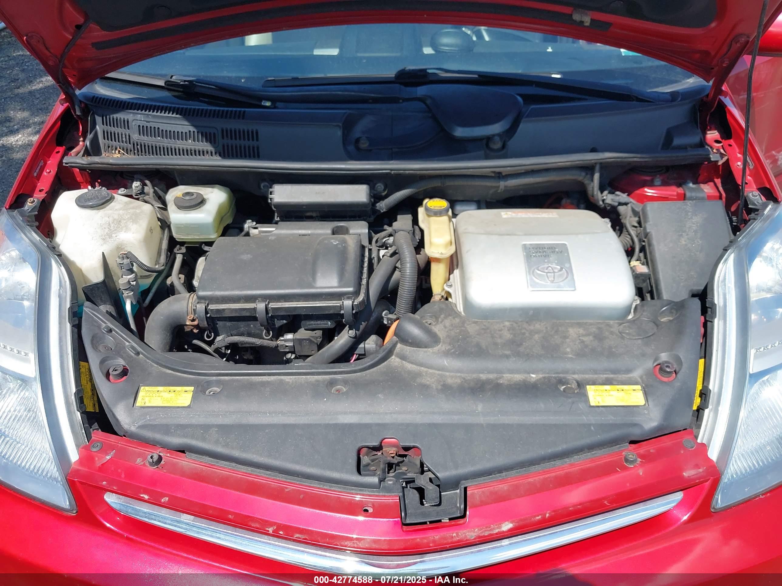 TOYOTA PRIUS image 10