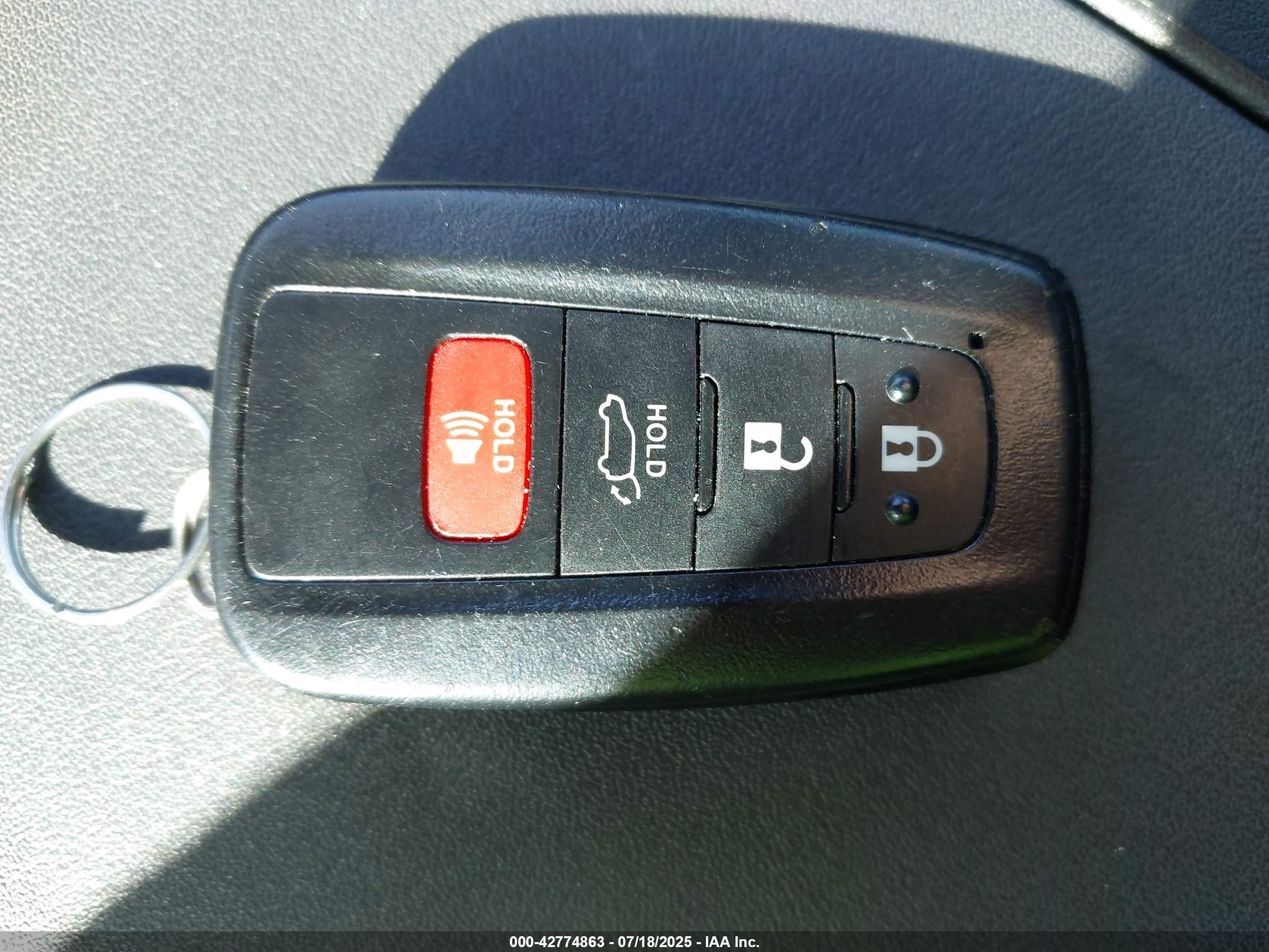 TOYOTA HIGHLANDER image 11