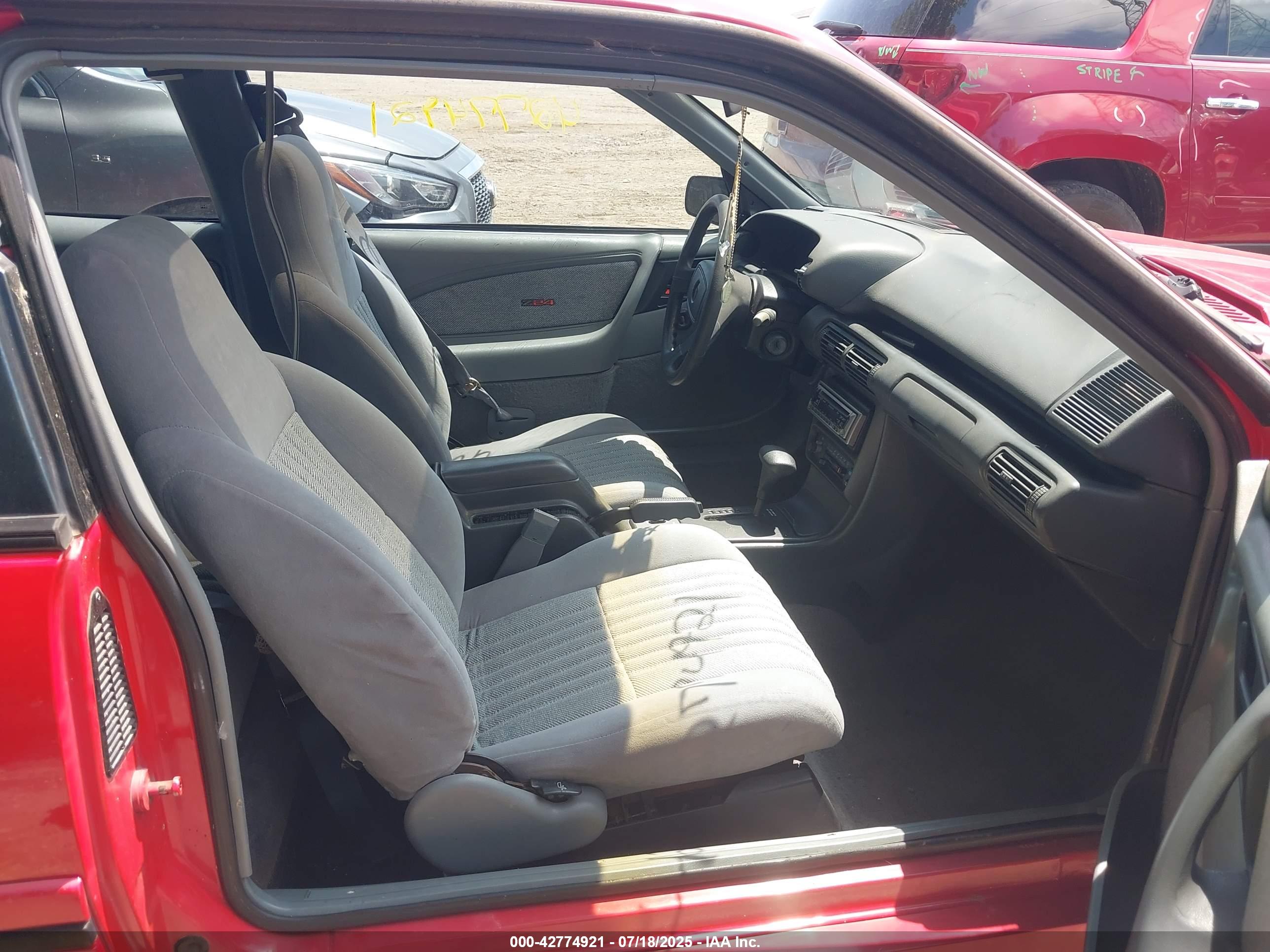 CHEVROLET CAVALIER image 5