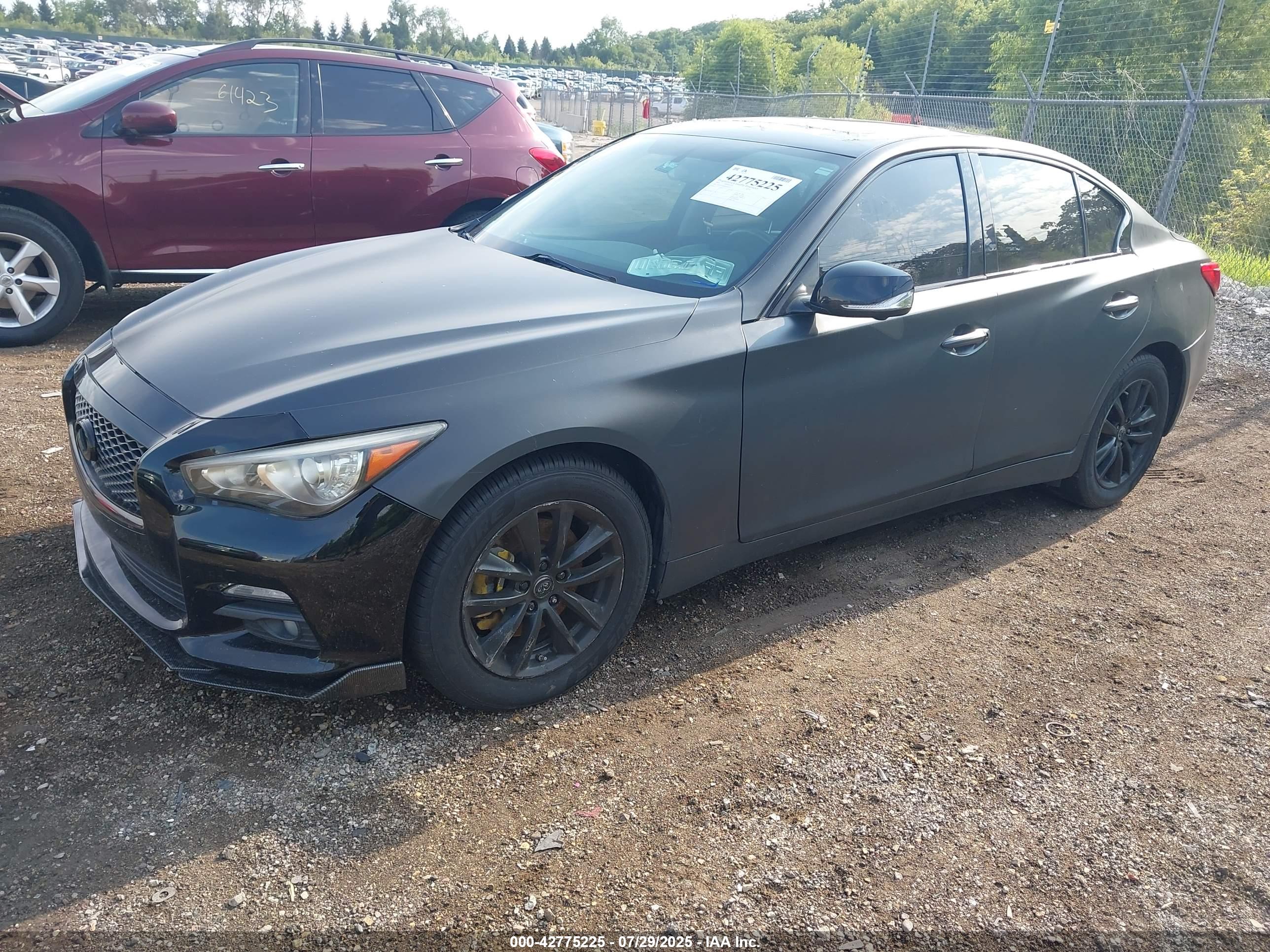 INFINITI Q50 image 2