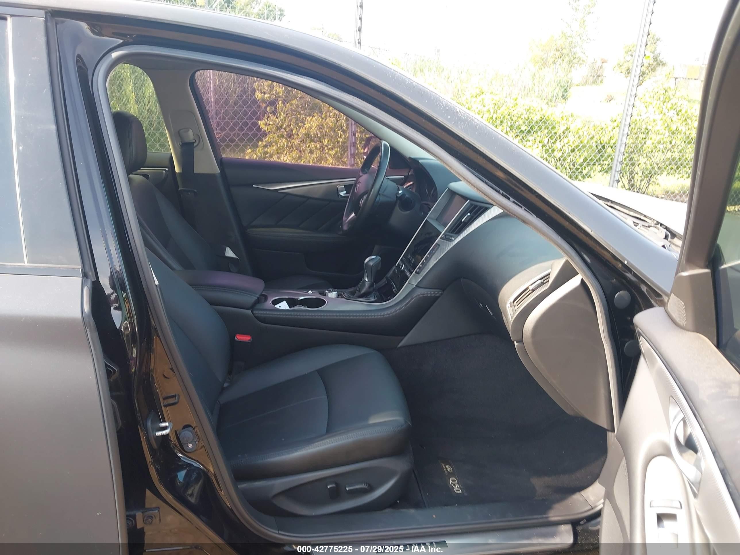 INFINITI Q50 image 5