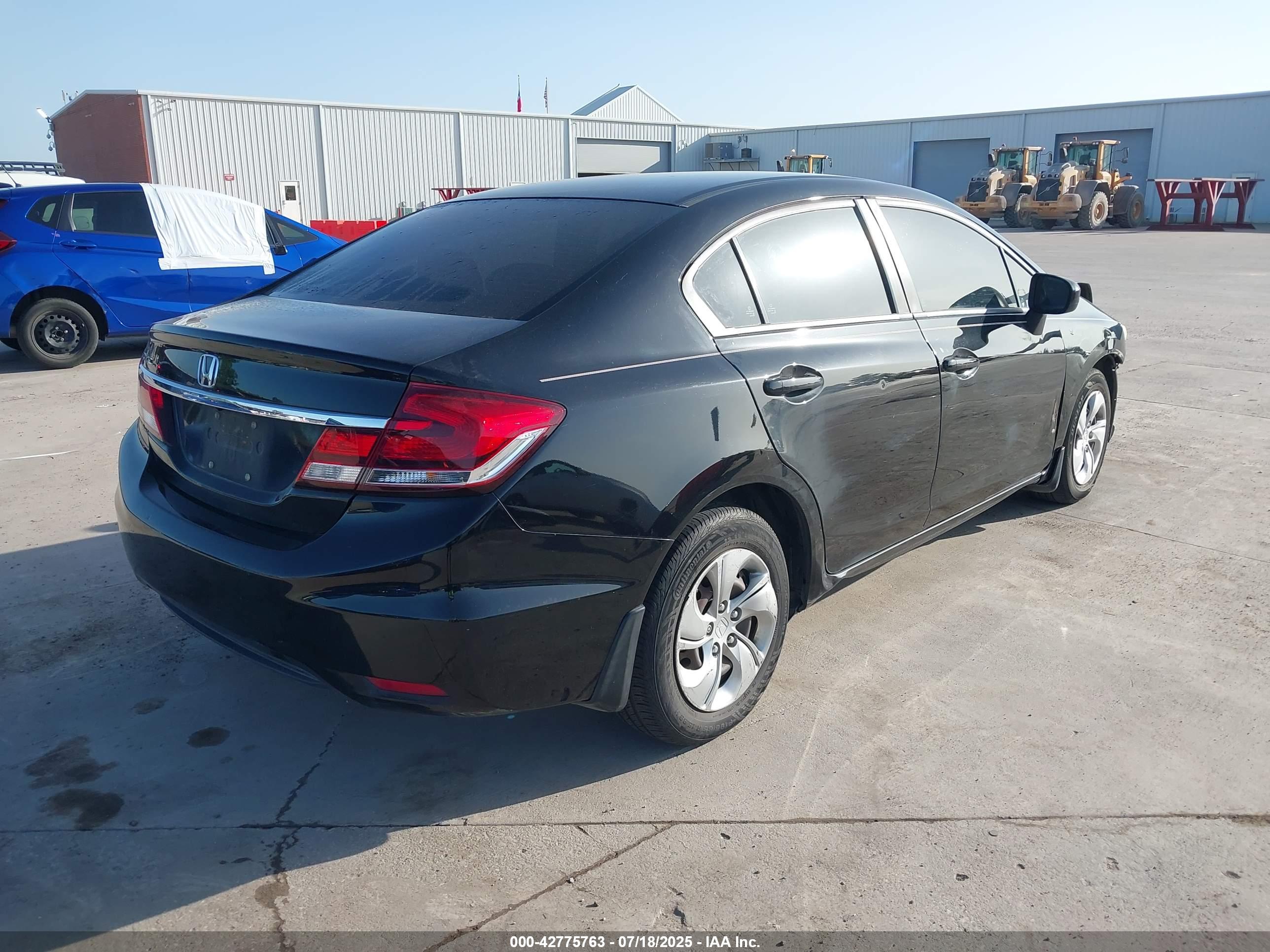 HONDA CIVIC image 4
