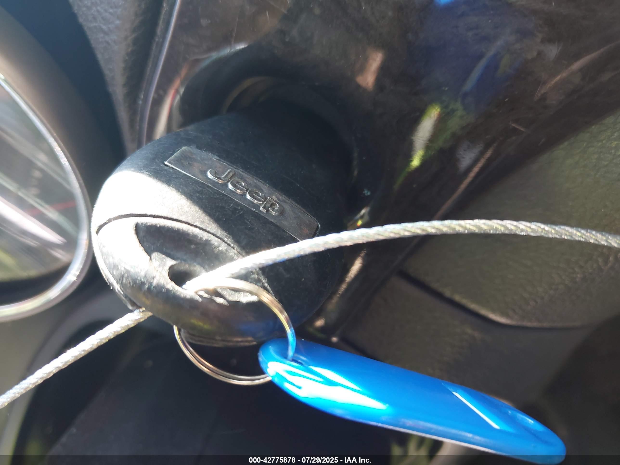 JEEP GRAND image 11