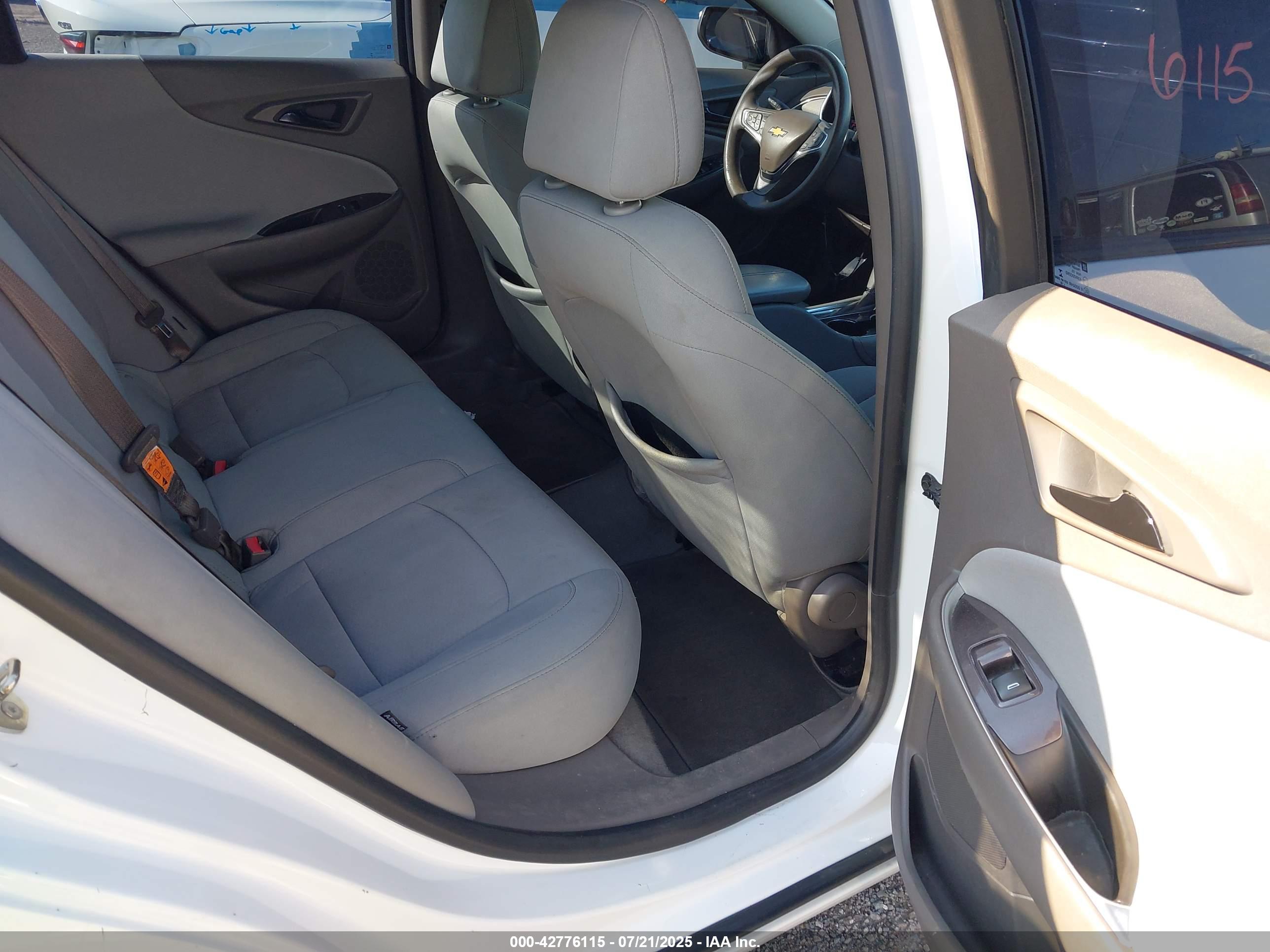 CHEVROLET MALIBU image 8