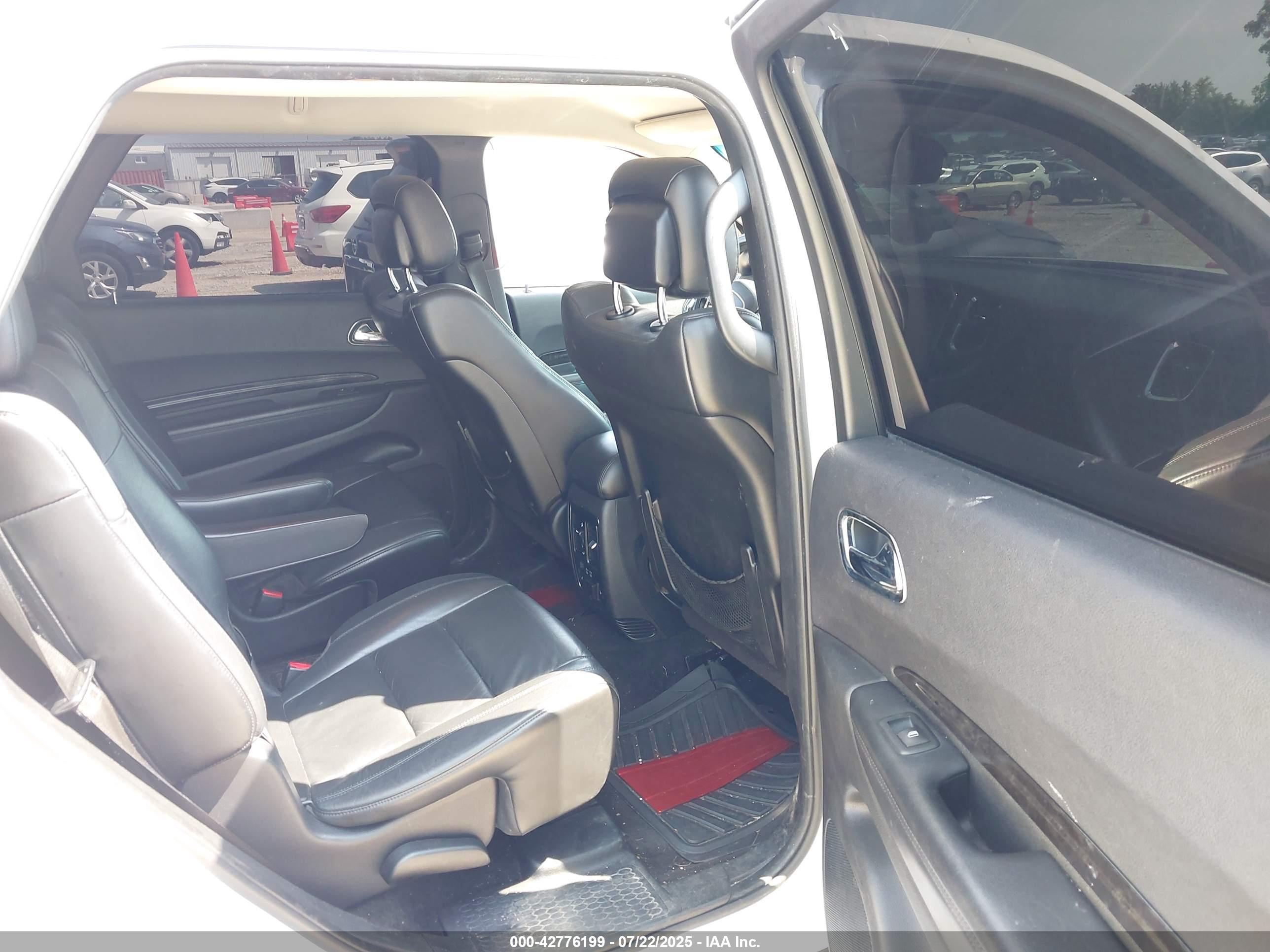 DODGE DURANGO image 8