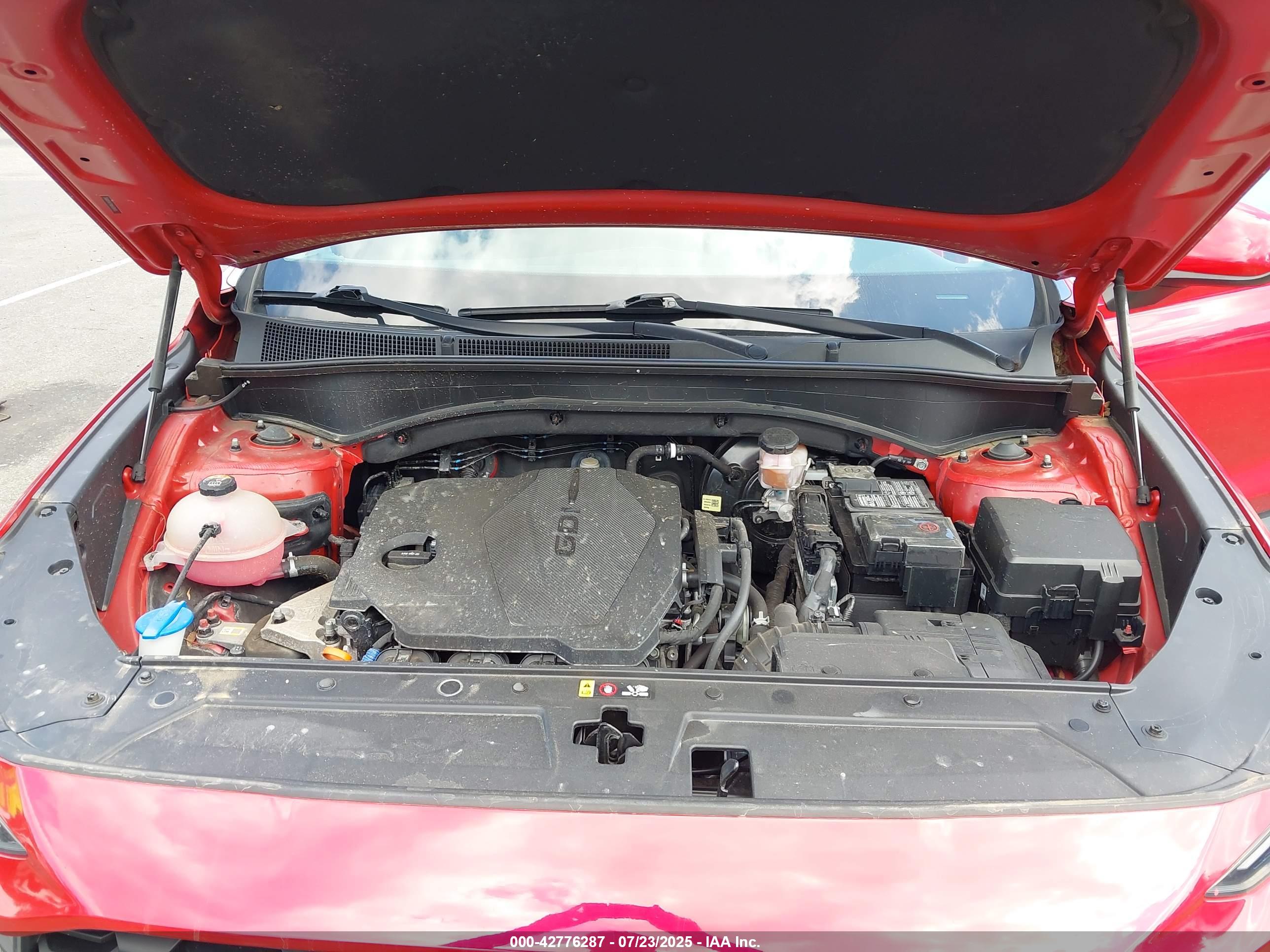 HYUNDAI SANTA image 10