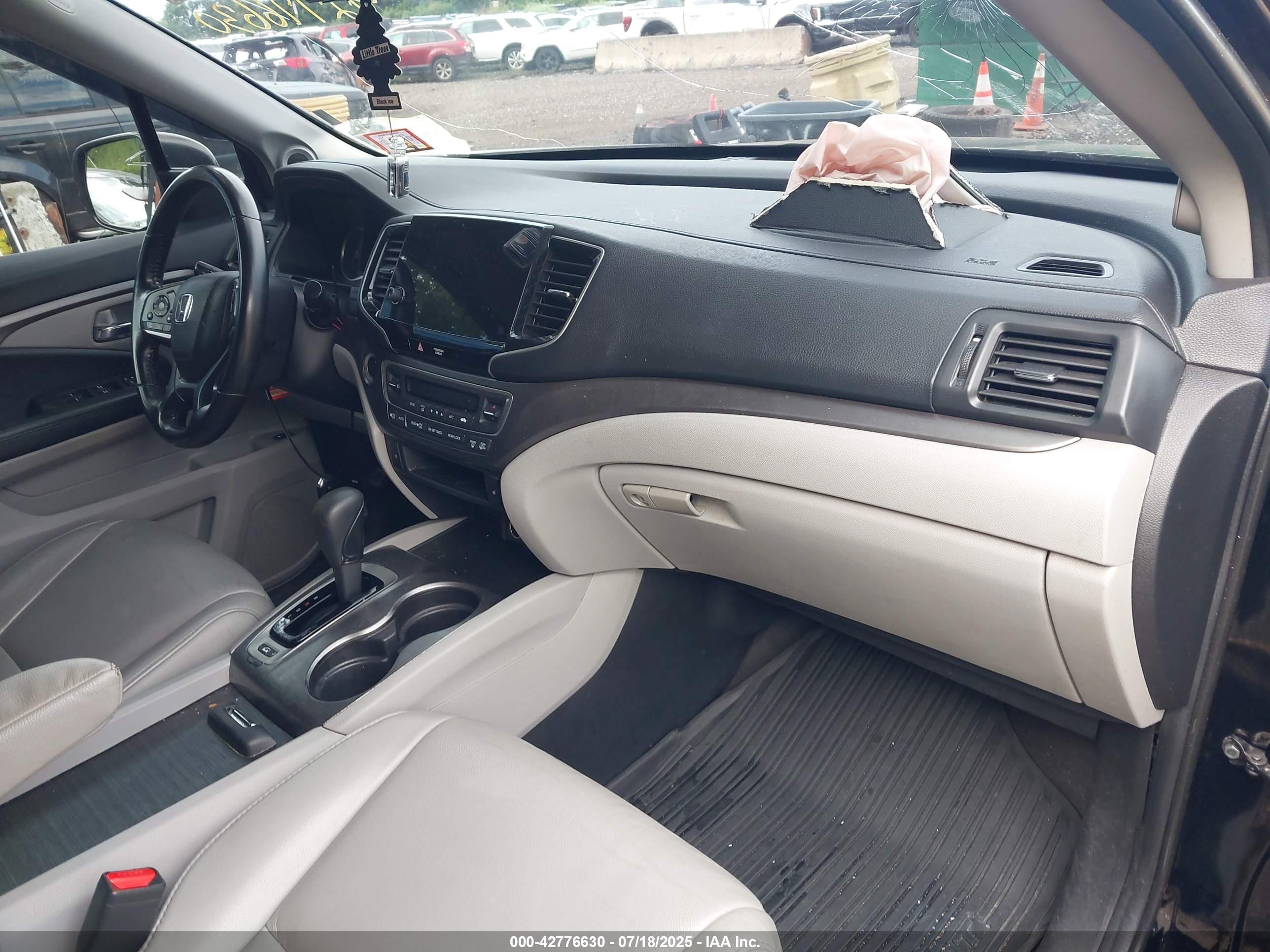 HONDA PILOT image 5