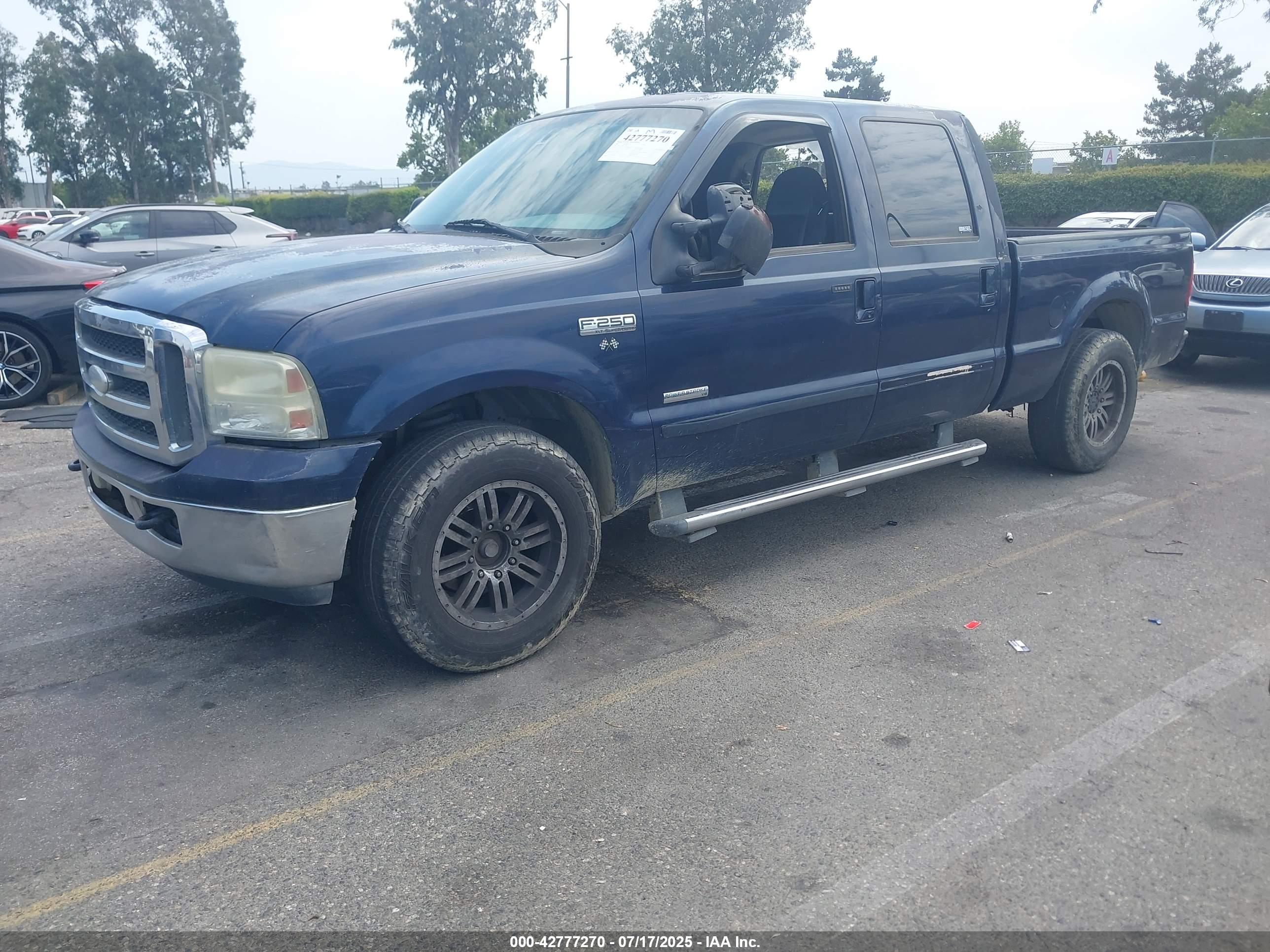 FORD F-250 image 2