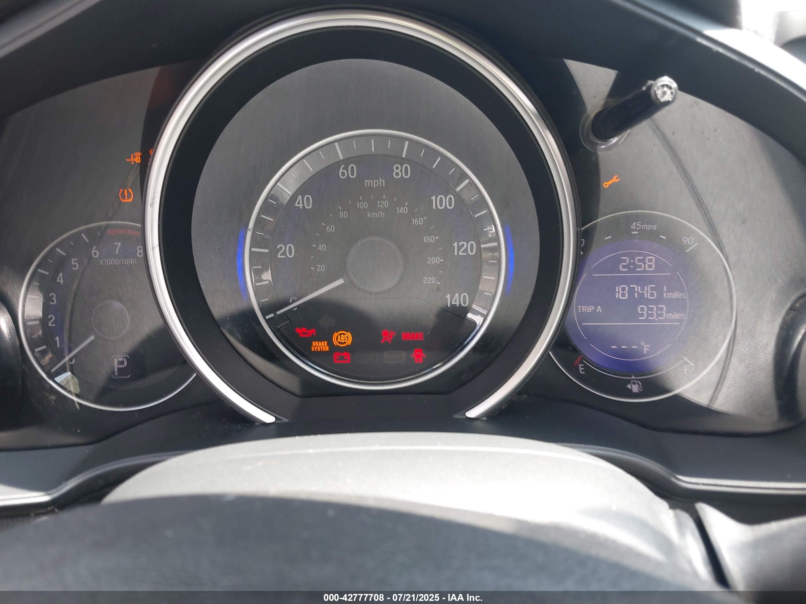 HONDA FIT image 7