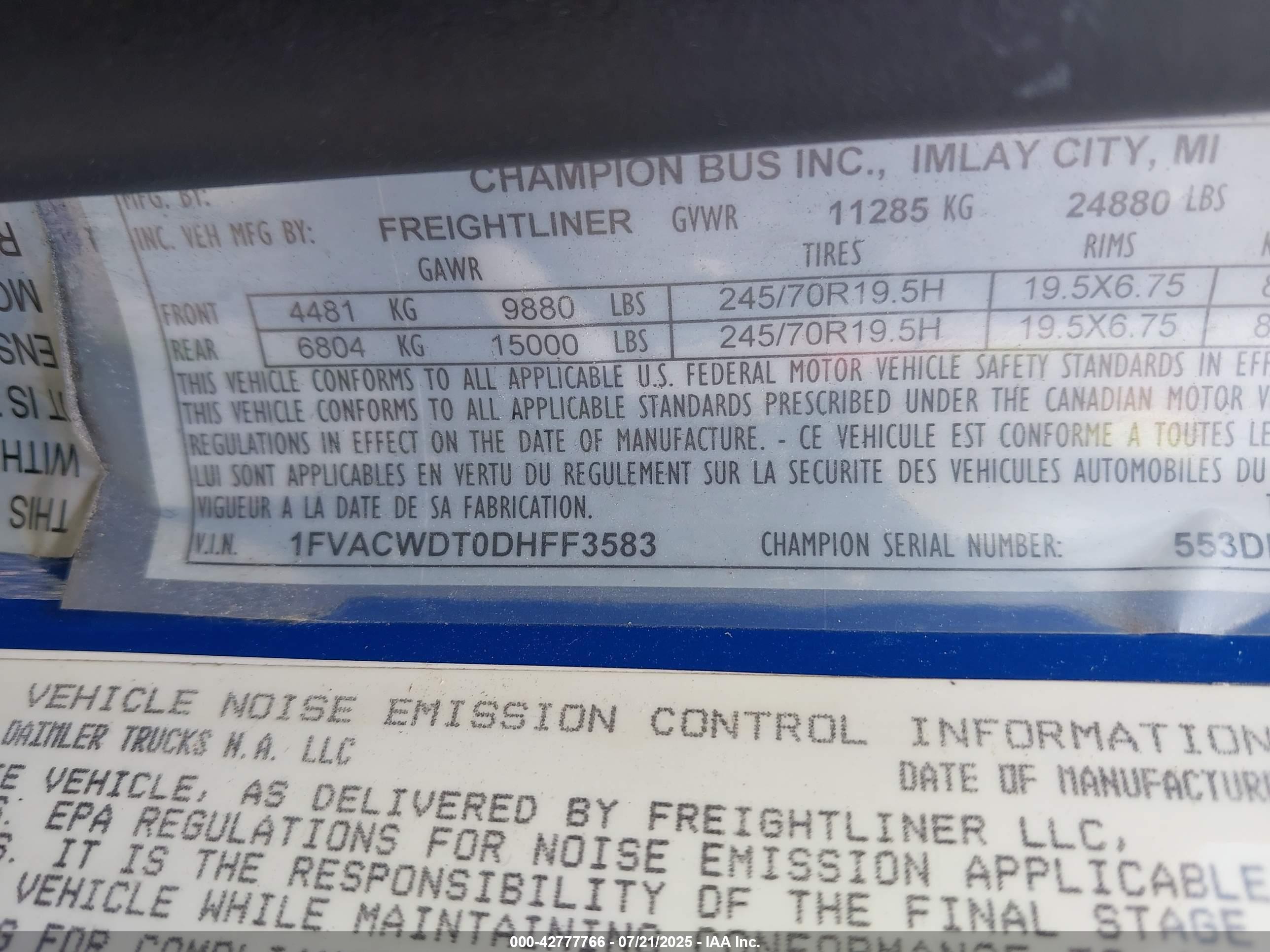FREIGHTLINER BUS image 9