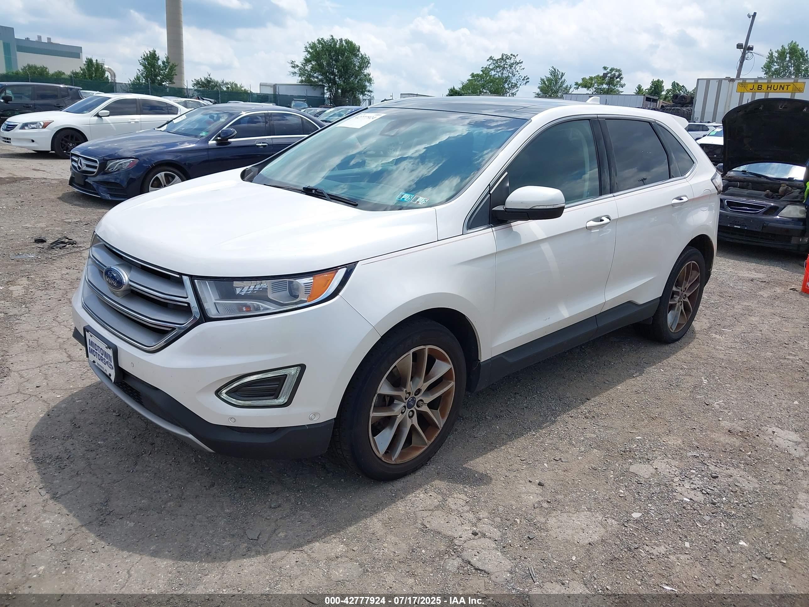 FORD EDGE image 2
