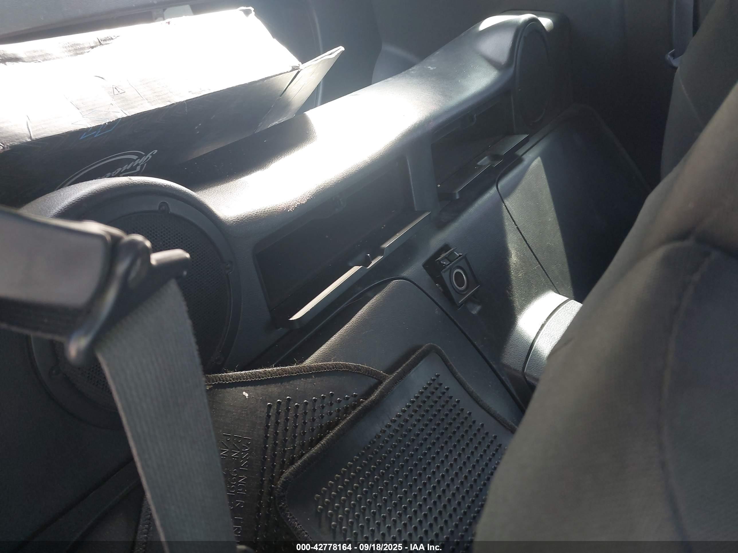 NISSAN 350Z image 8