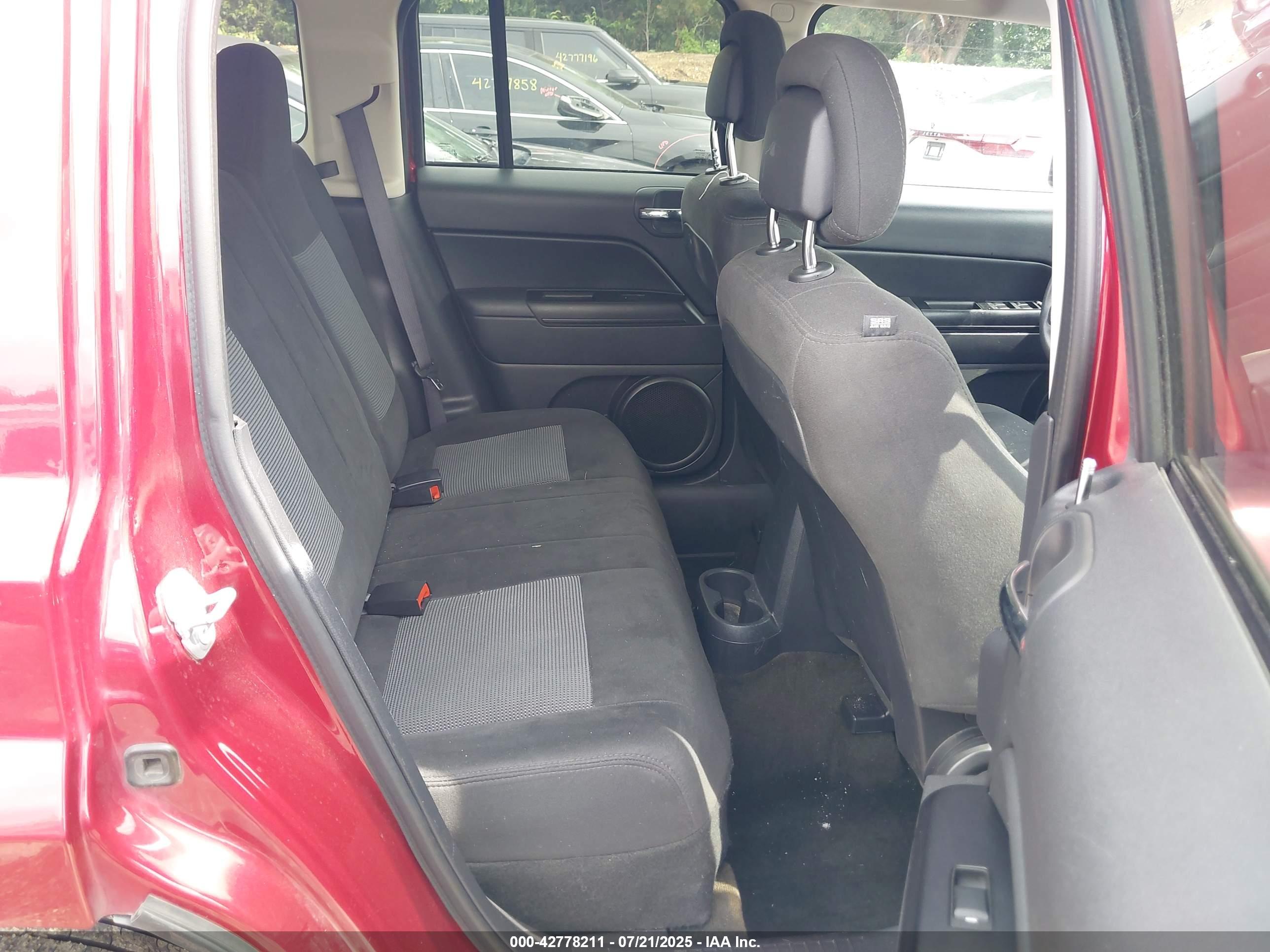JEEP PATRIOT image 8