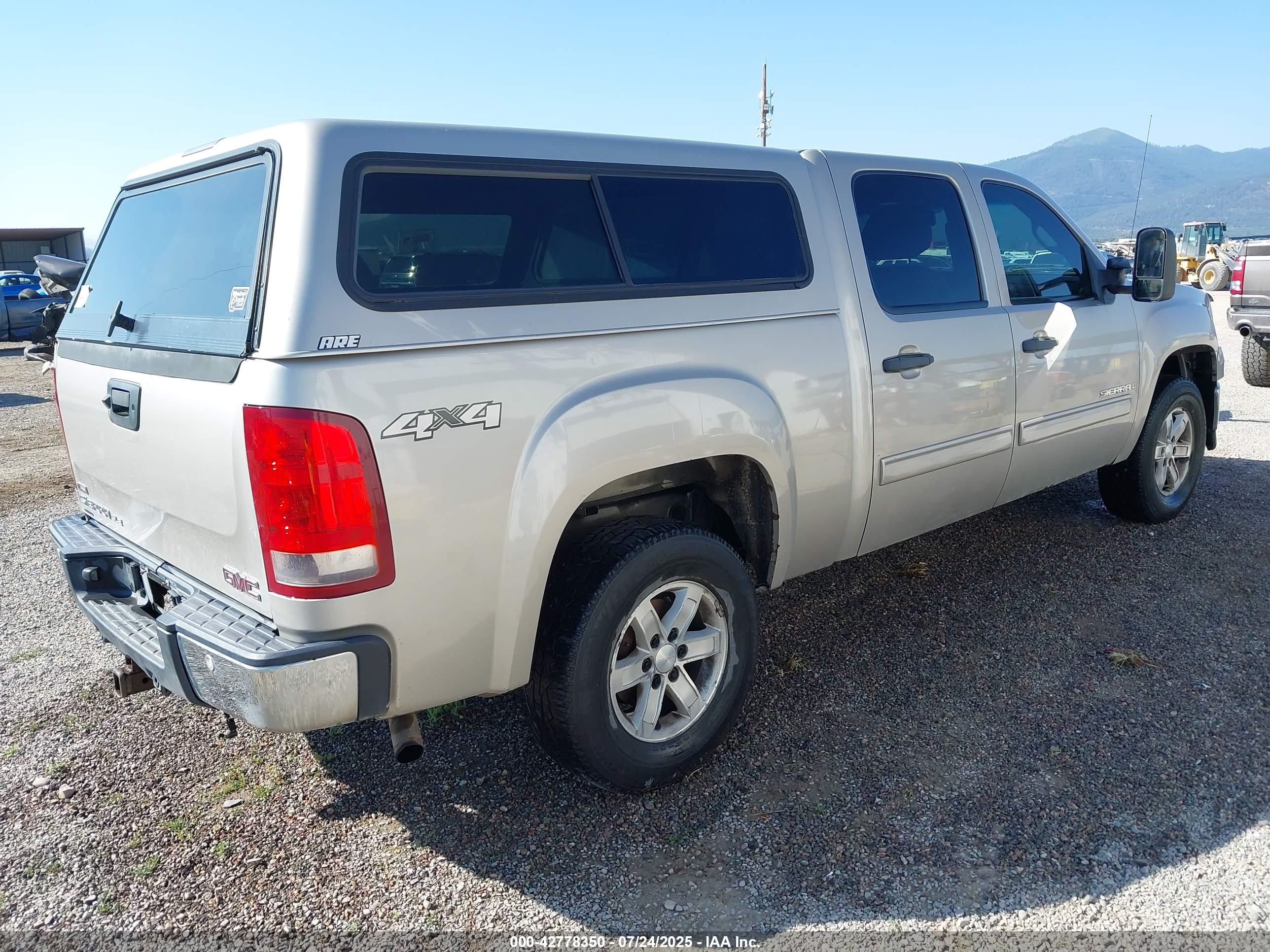 GMC SIERRA image 4