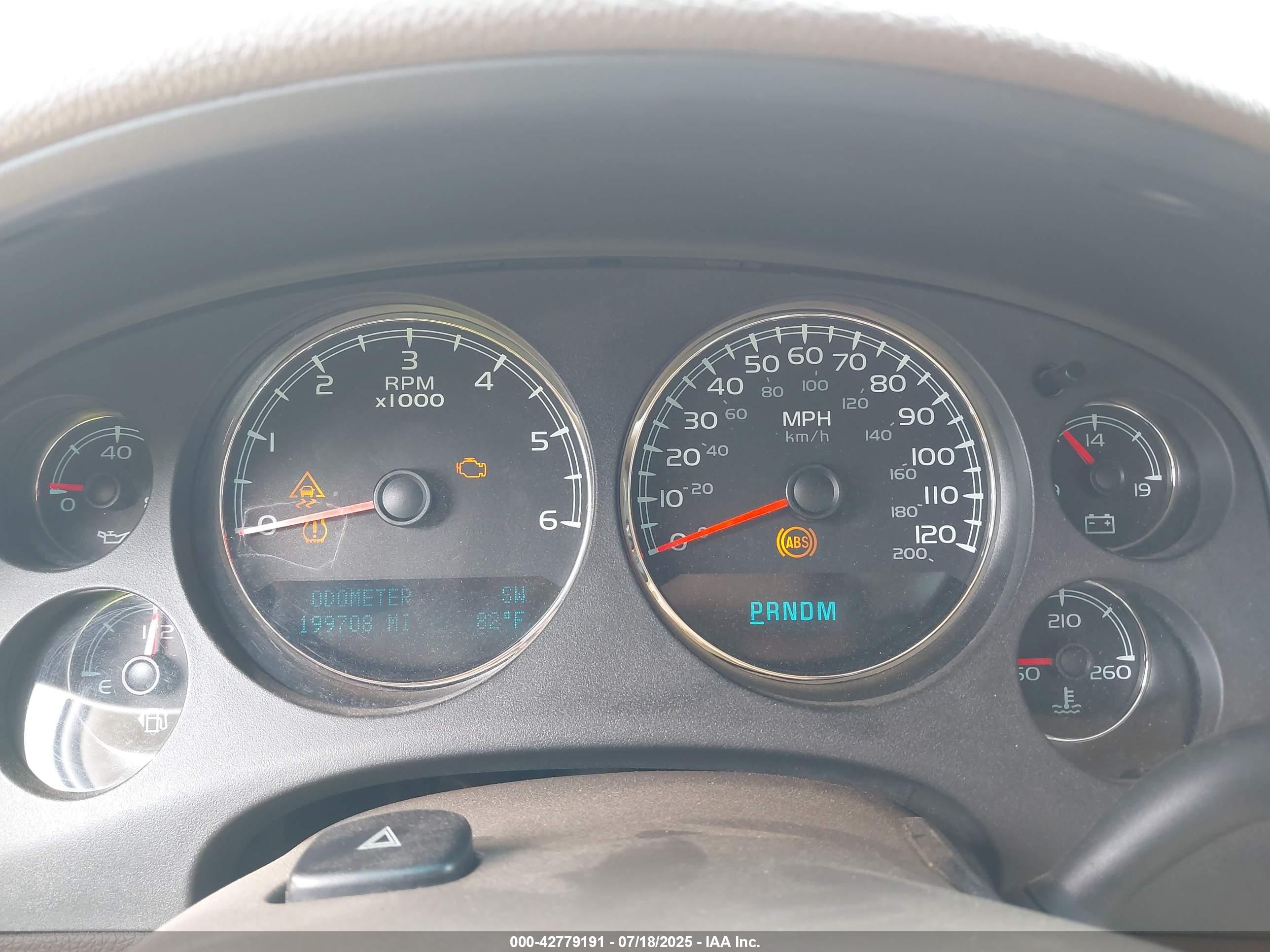 CHEVROLET AVALANCHE image 7