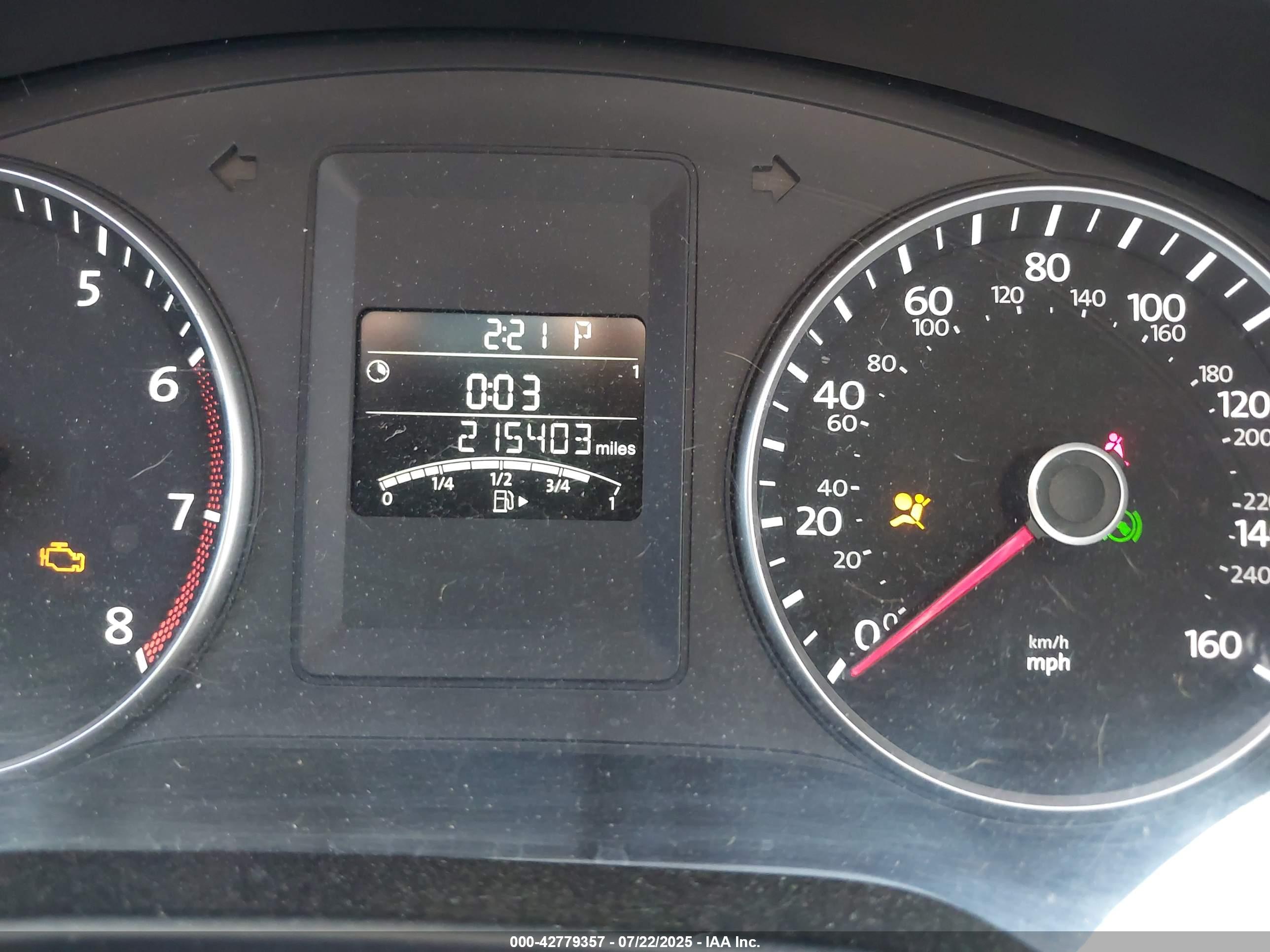 VOLKSWAGEN JETTA image 7