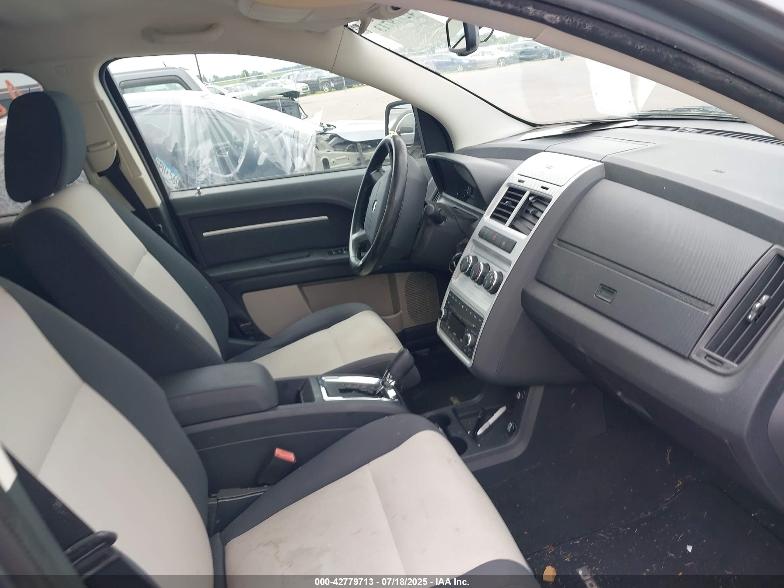 DODGE JOURNEY image 5