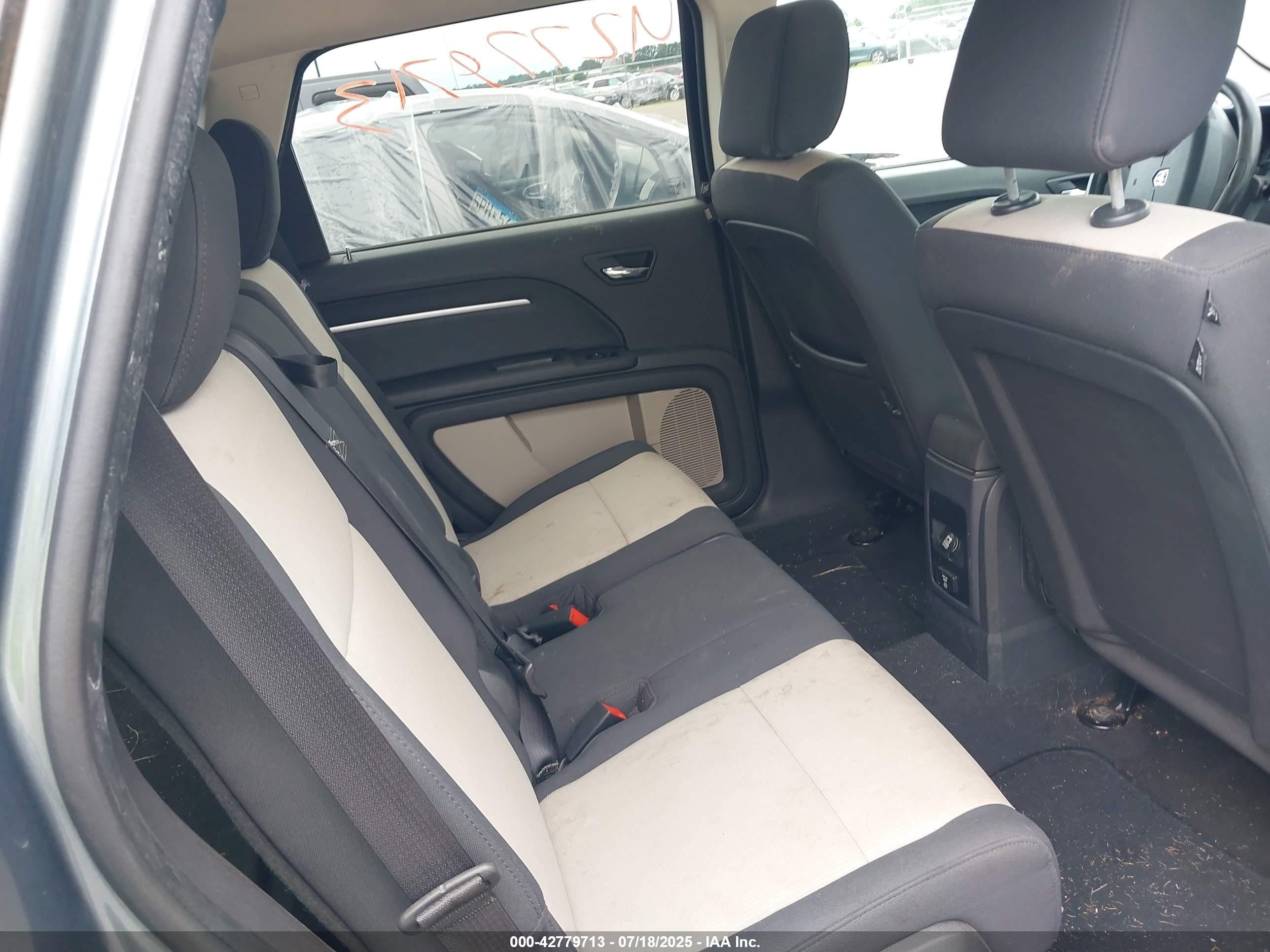 DODGE JOURNEY image 8