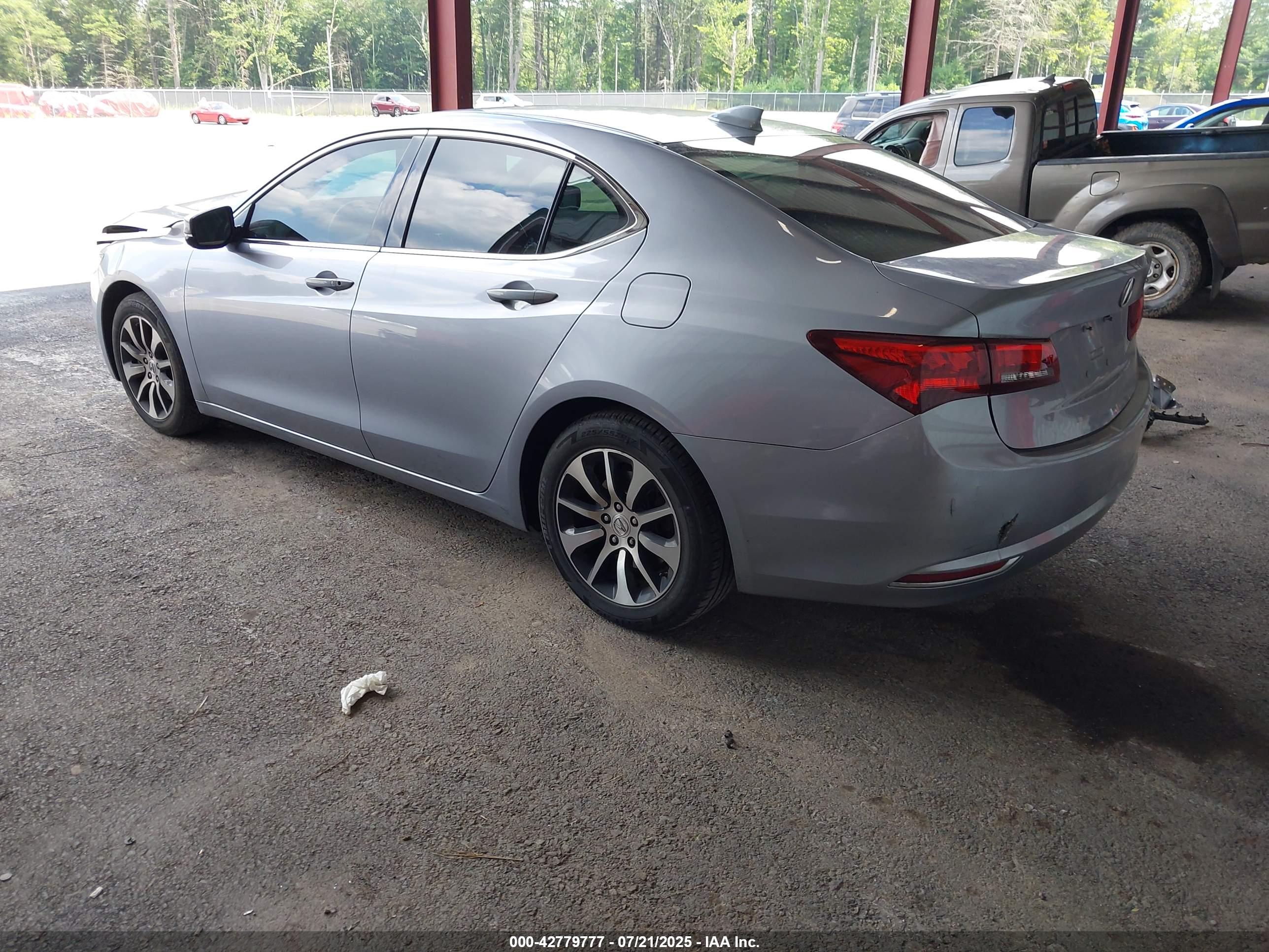 ACURA TLX image 3