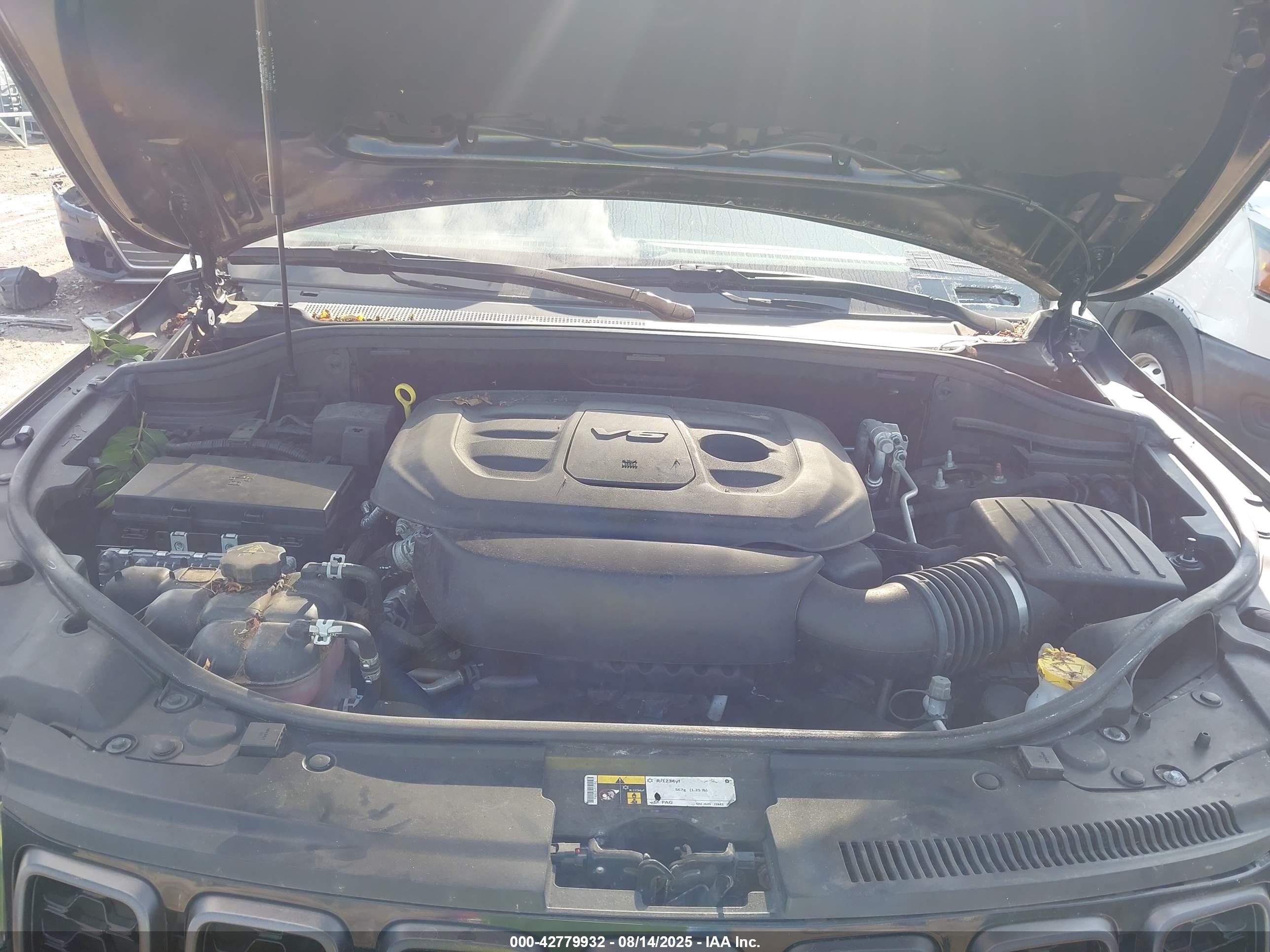 JEEP GRAND image 10
