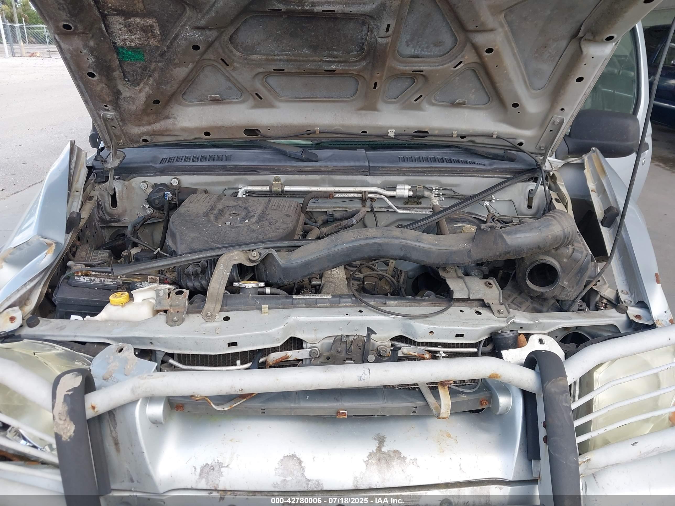 NISSAN FRONTIER image 10