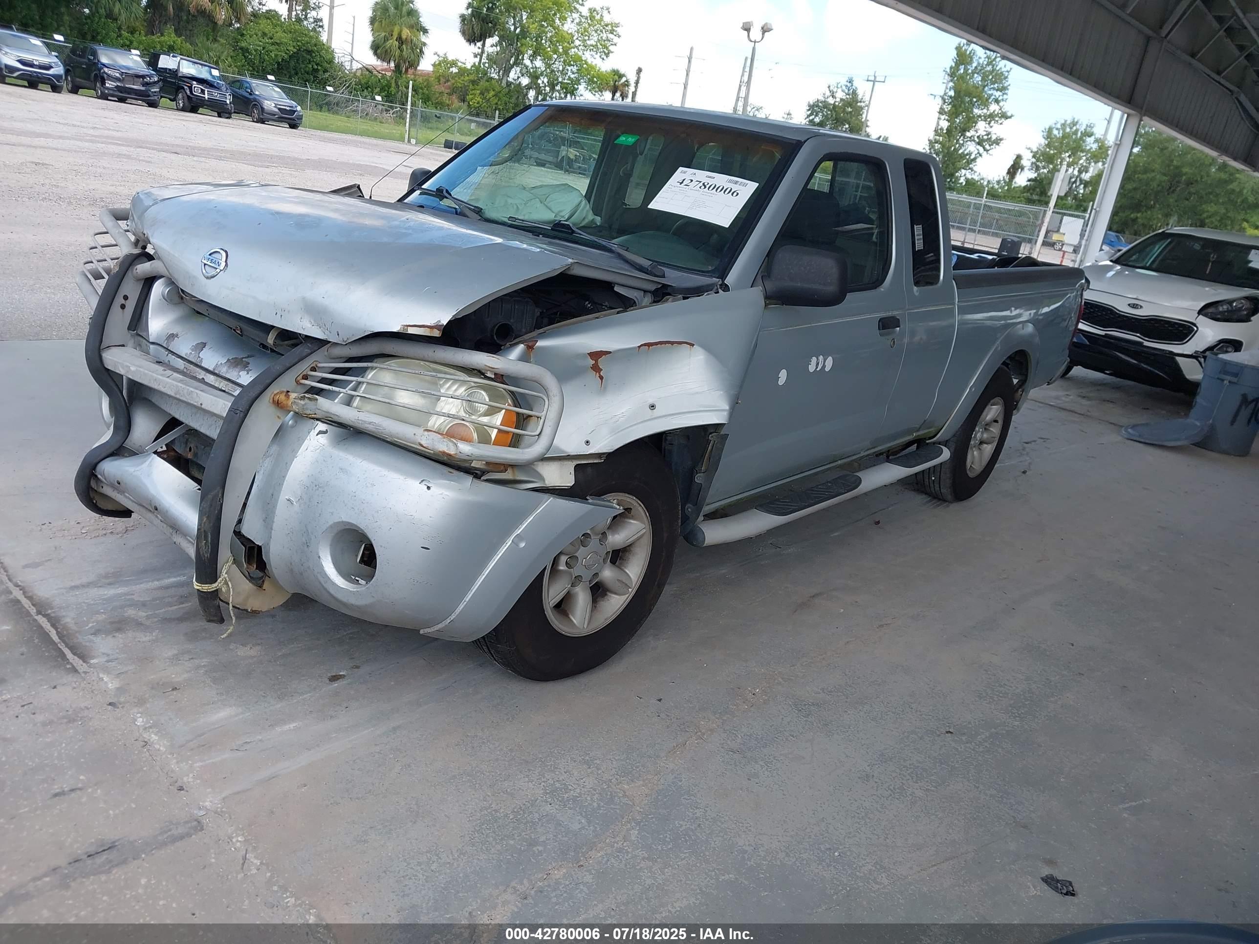NISSAN FRONTIER image 2
