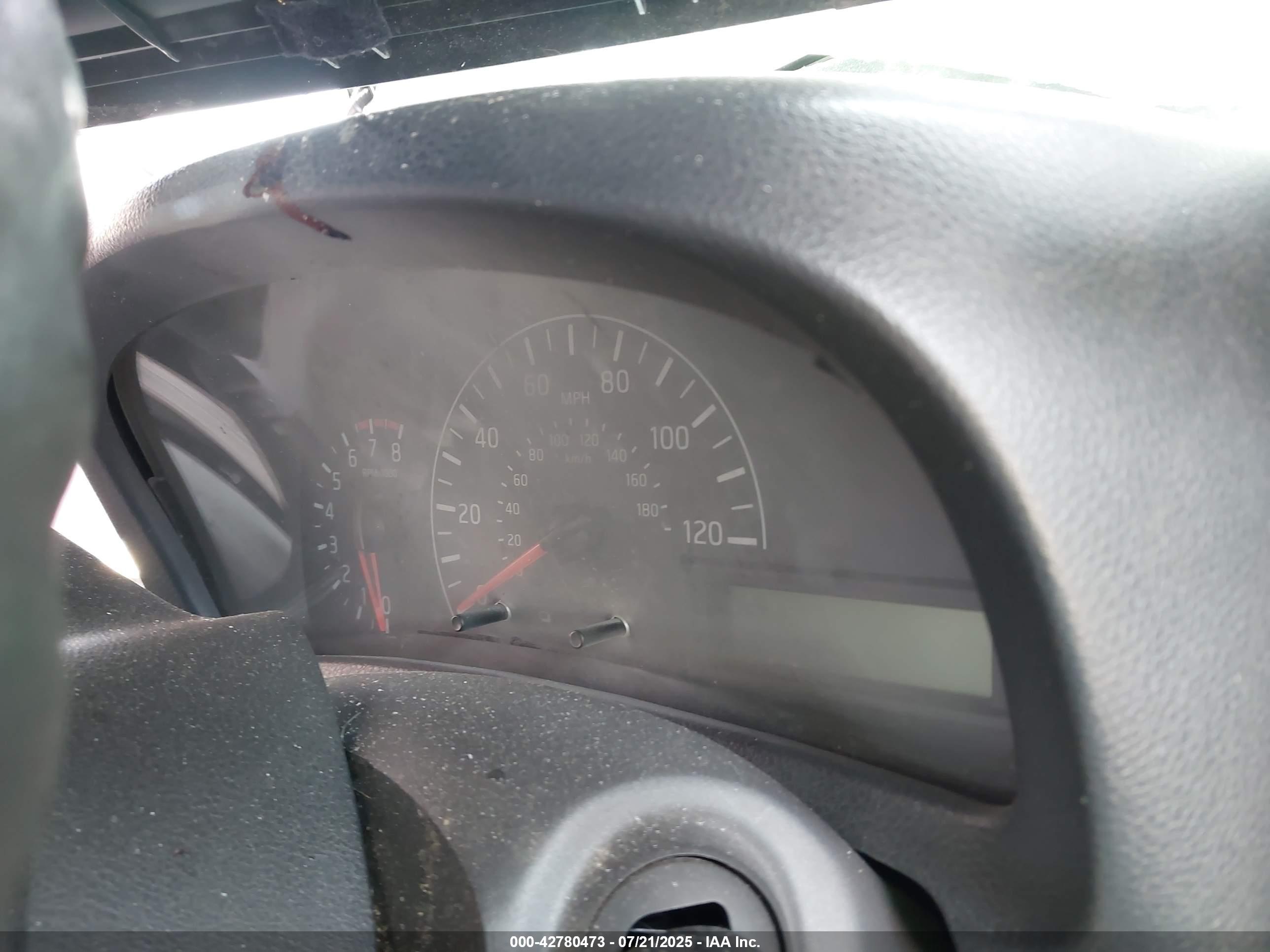 NISSAN NV200 image 7