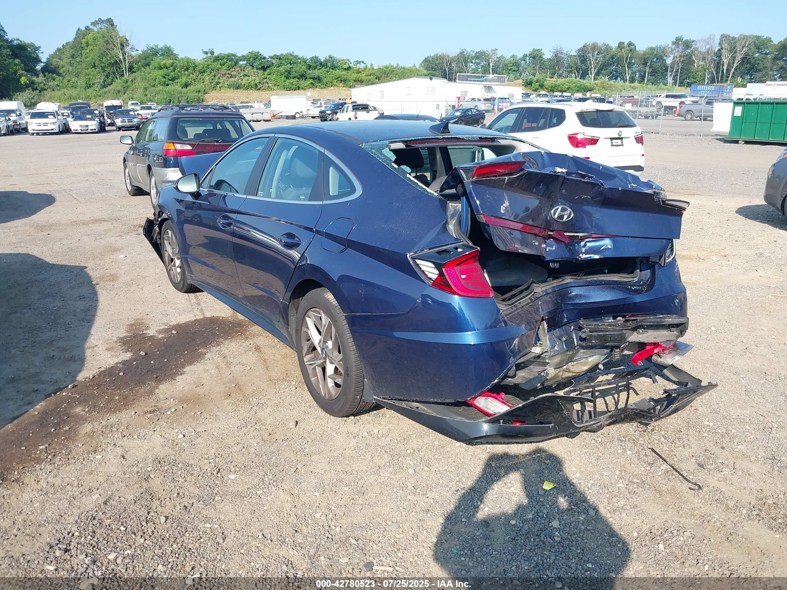 HYUNDAI SONATA image 3