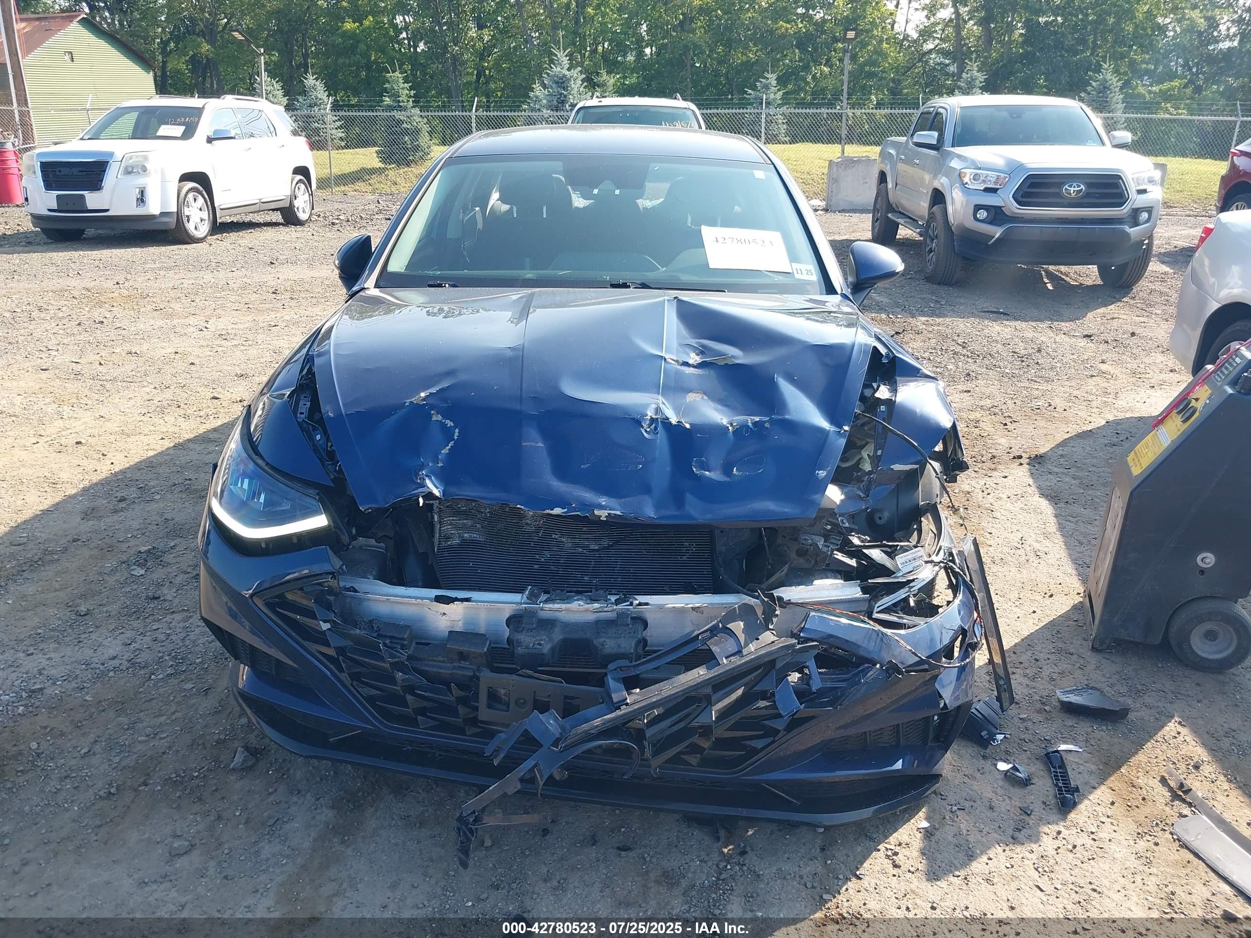 HYUNDAI SONATA image 6