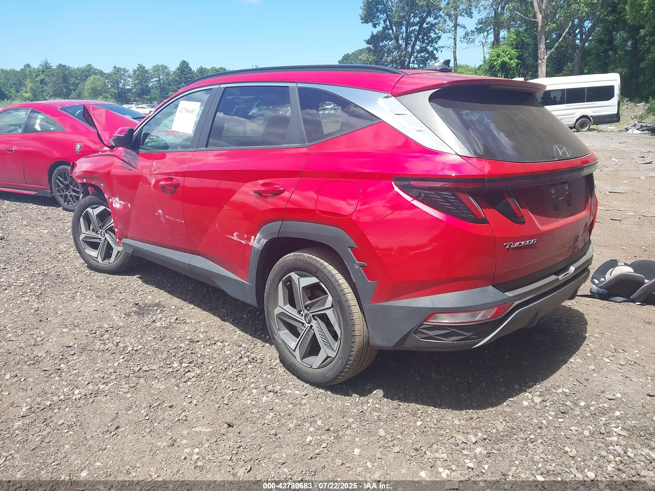 HYUNDAI TUCSON image 3