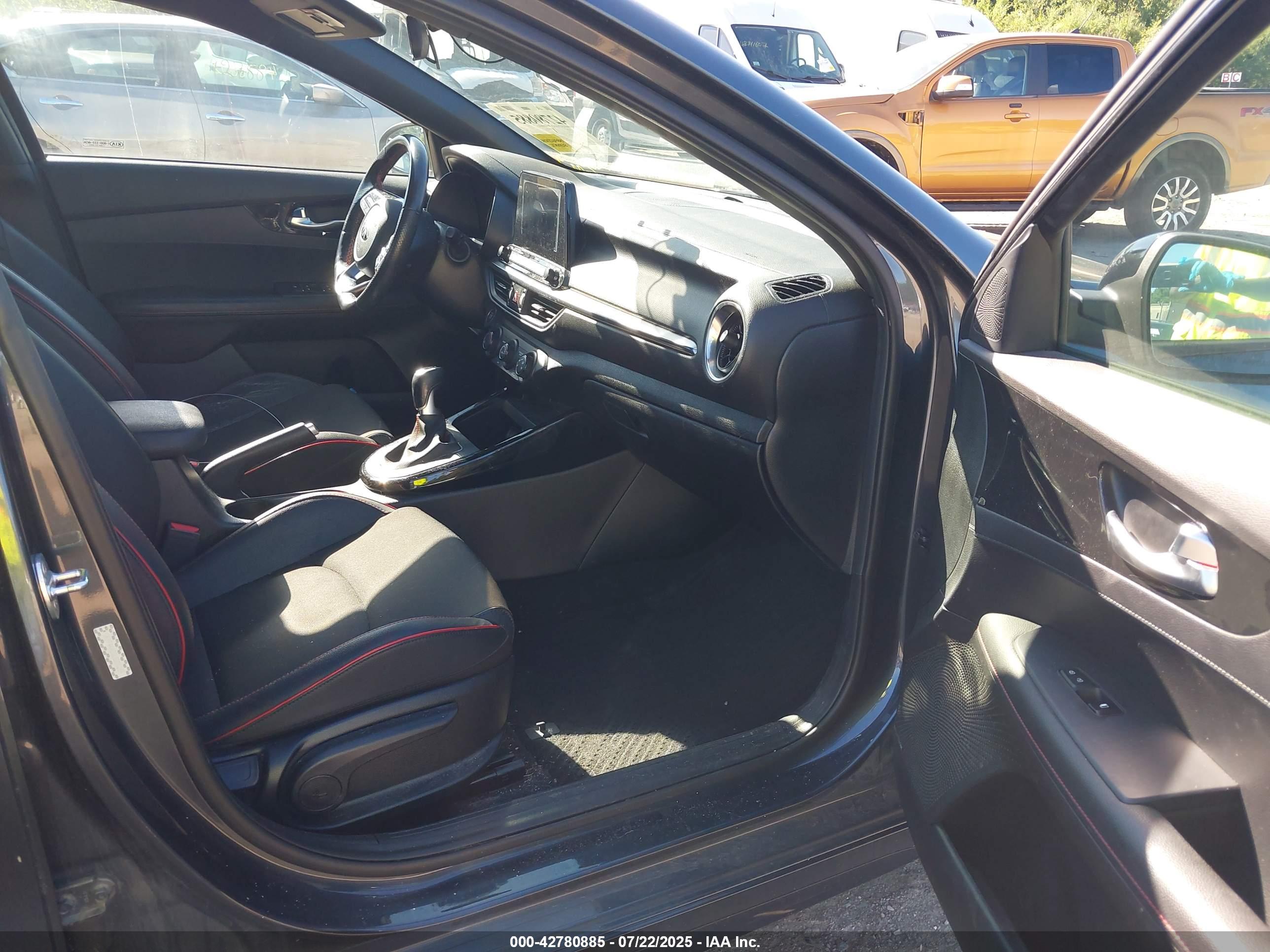 KIA FORTE image 5