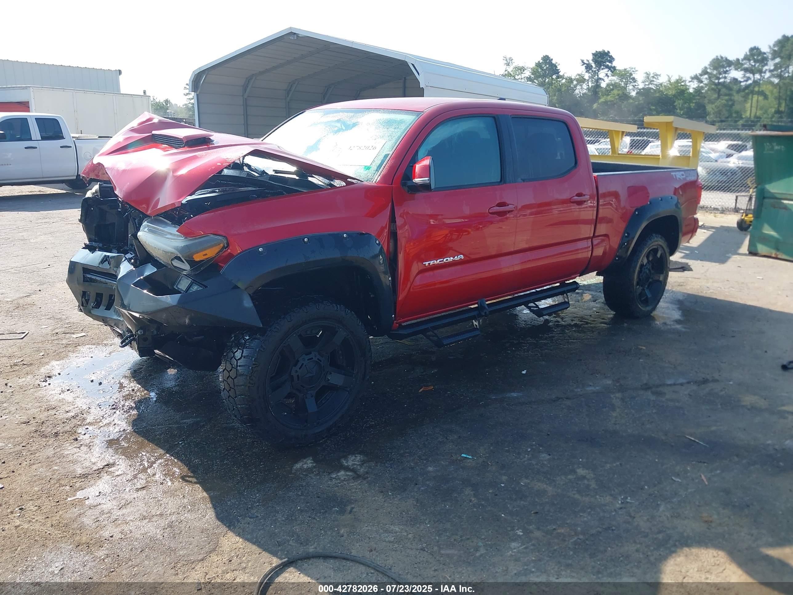 TOYOTA TACOMA image 2