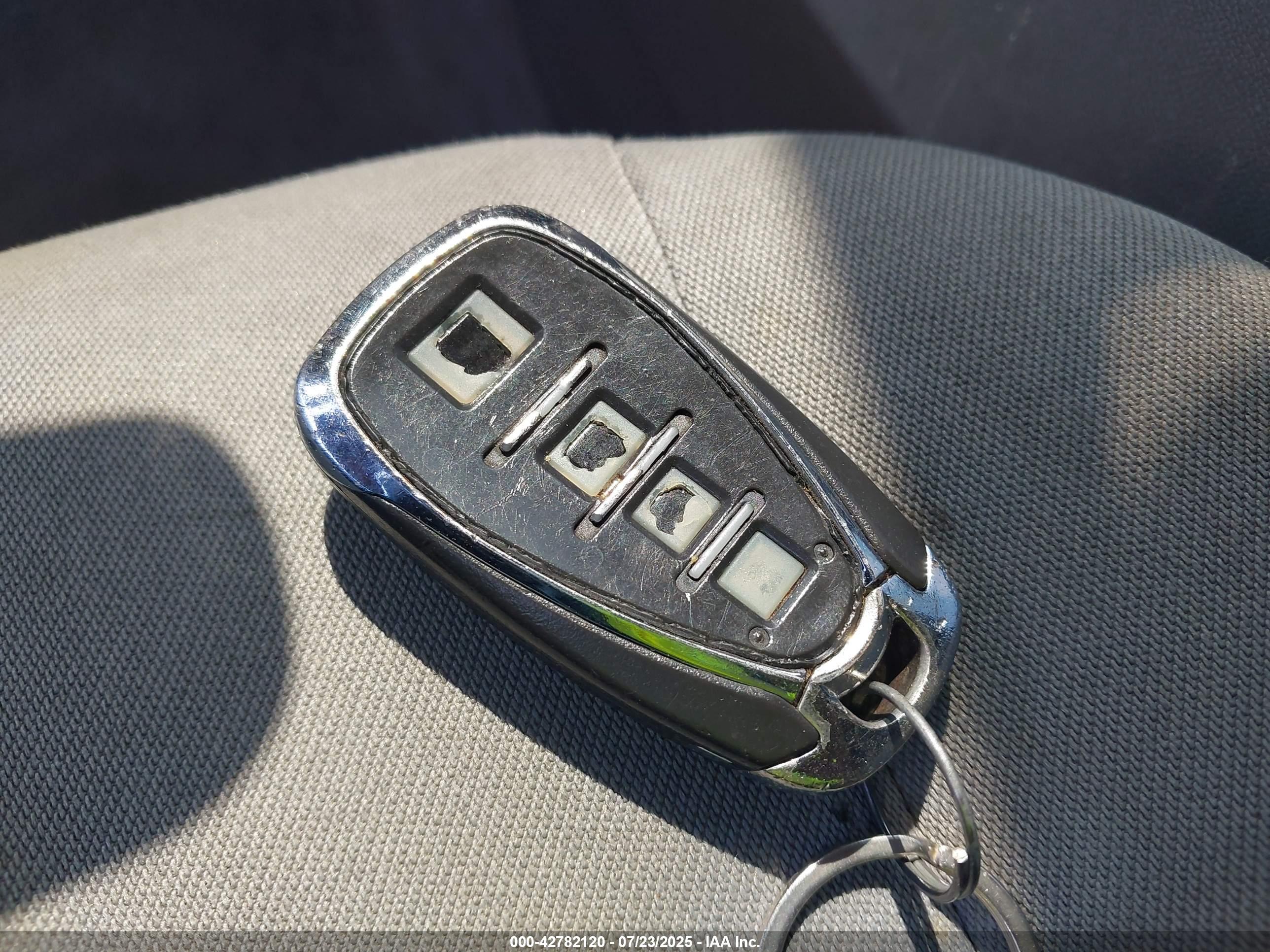 CHEVROLET MALIBU image 11