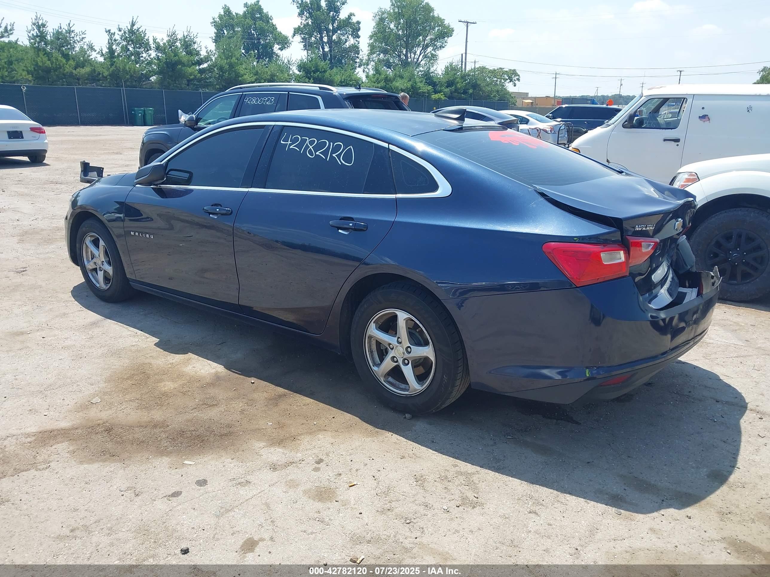 CHEVROLET MALIBU image 3