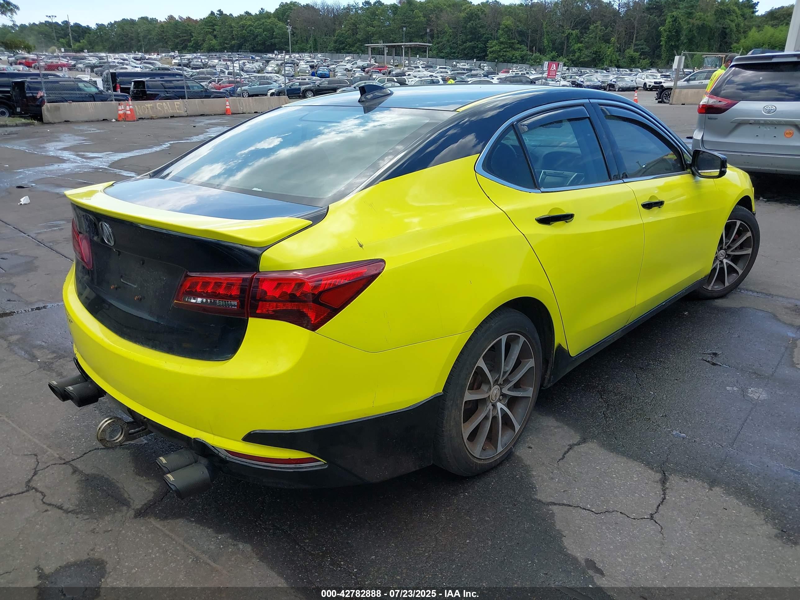 ACURA TLX image 4