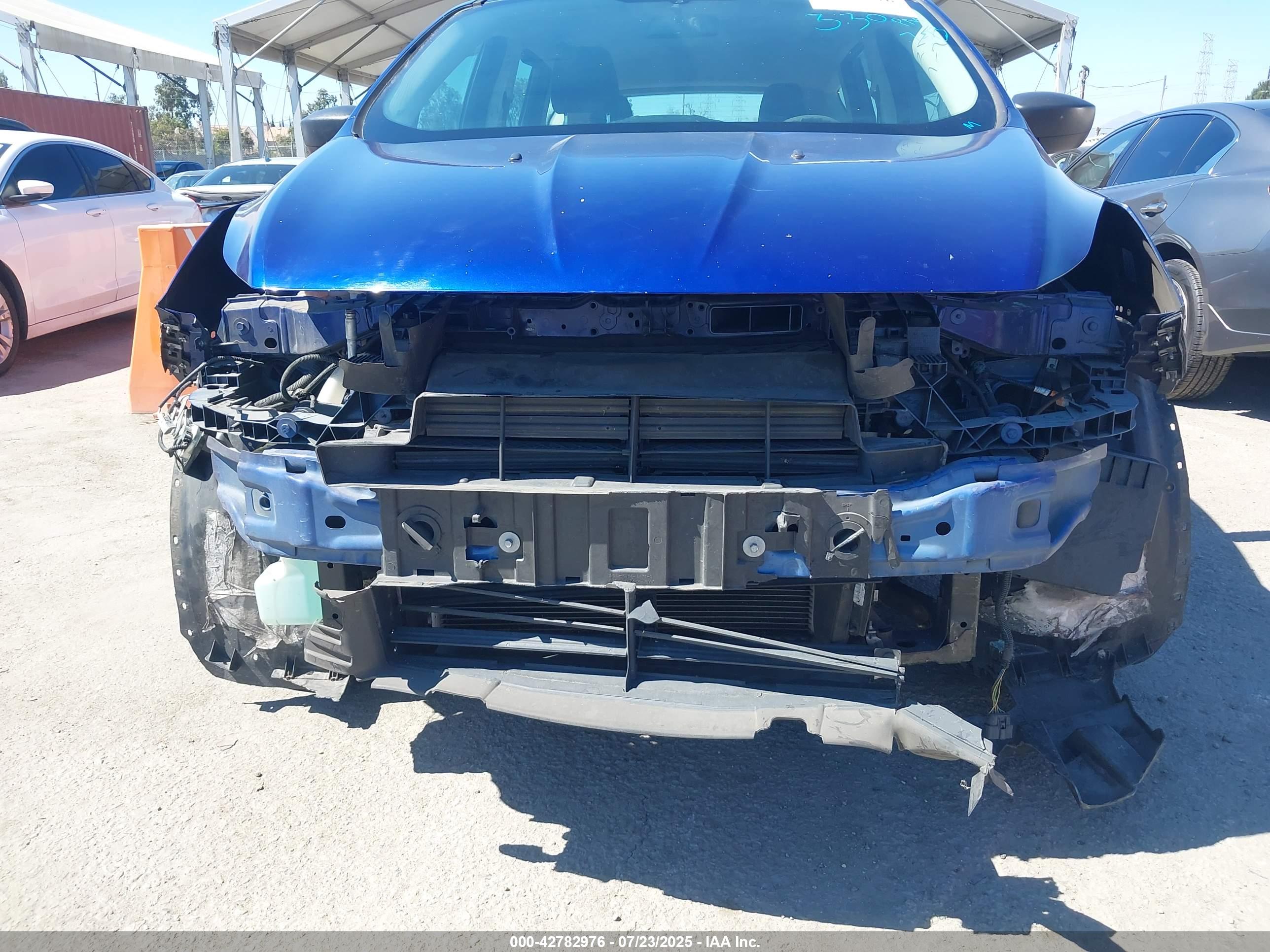 FORD ESCAPE image 6